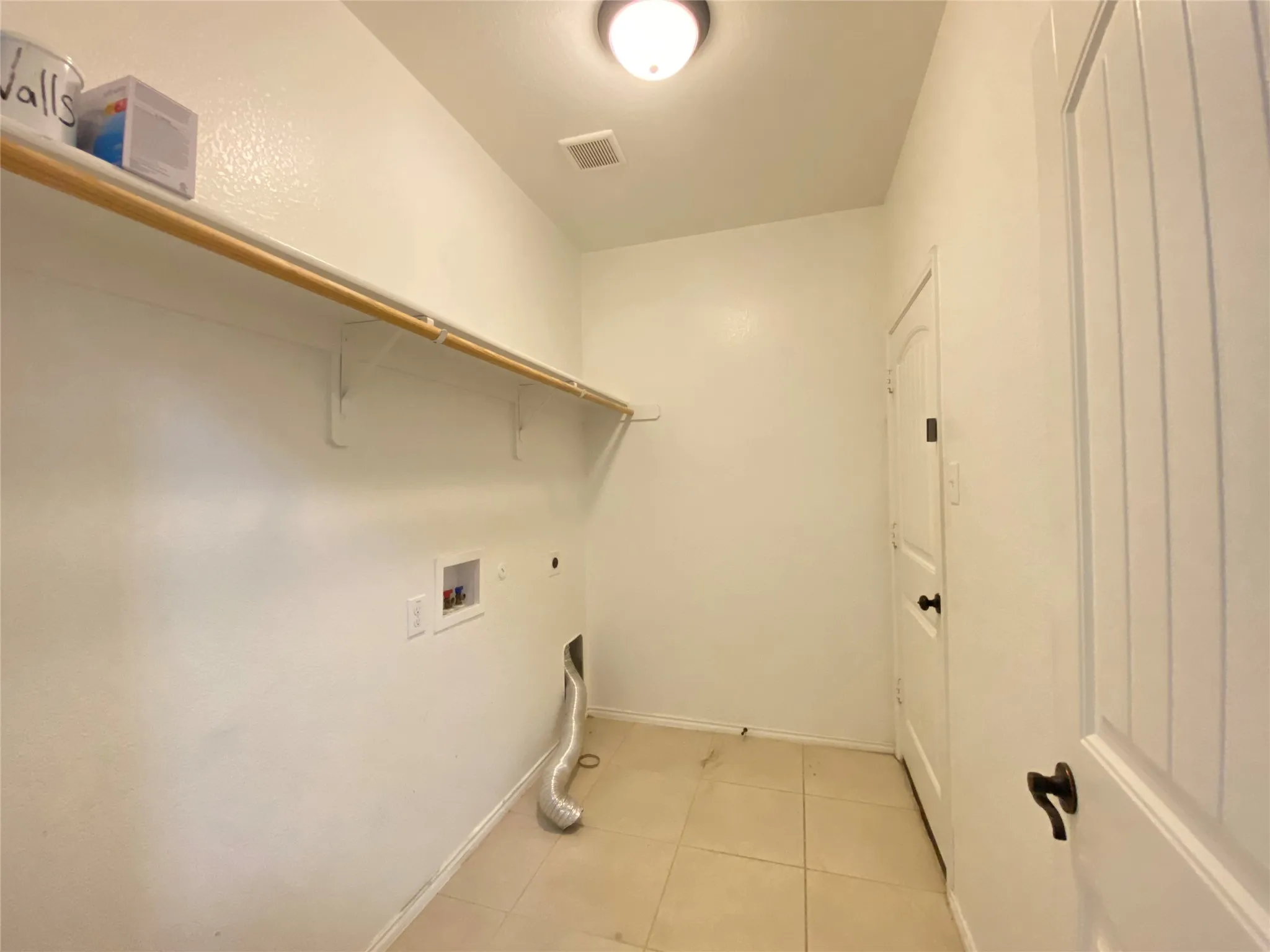 Single Family Residence For Rent in Ellis County , 228 Buckskin Drive, Waxahachie, Texas 75167, 4 Bedroom, 2 Bathroom, 2 Garage spaces, 1,944 Sqft, built in 2018, mls#21395935, Real Estate Agent in Waxahachie, Homes For Rent in Ellis county, Homes For Rent in Waxahachie, Realtor in Waxahachie Texas, Real Estate Brokerage Independent Realty Texas, Luminita Cordes Realtor