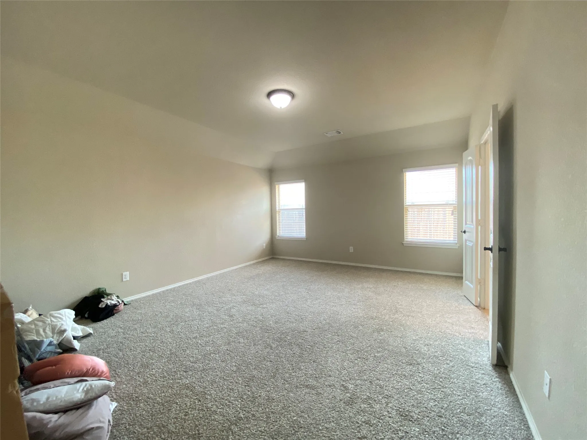 Single Family Residence For Rent in Ellis County , 228 Buckskin Drive, Waxahachie, Texas 75167, 4 Bedroom, 2 Bathroom, 2 Garage spaces, 1,944 Sqft, built in 2018, mls#21395935, Real Estate Agent in Waxahachie, Homes For Rent in Ellis county, Homes For Rent in Waxahachie, Realtor in Waxahachie Texas, Real Estate Brokerage Independent Realty Texas, Luminita Cordes Realtor