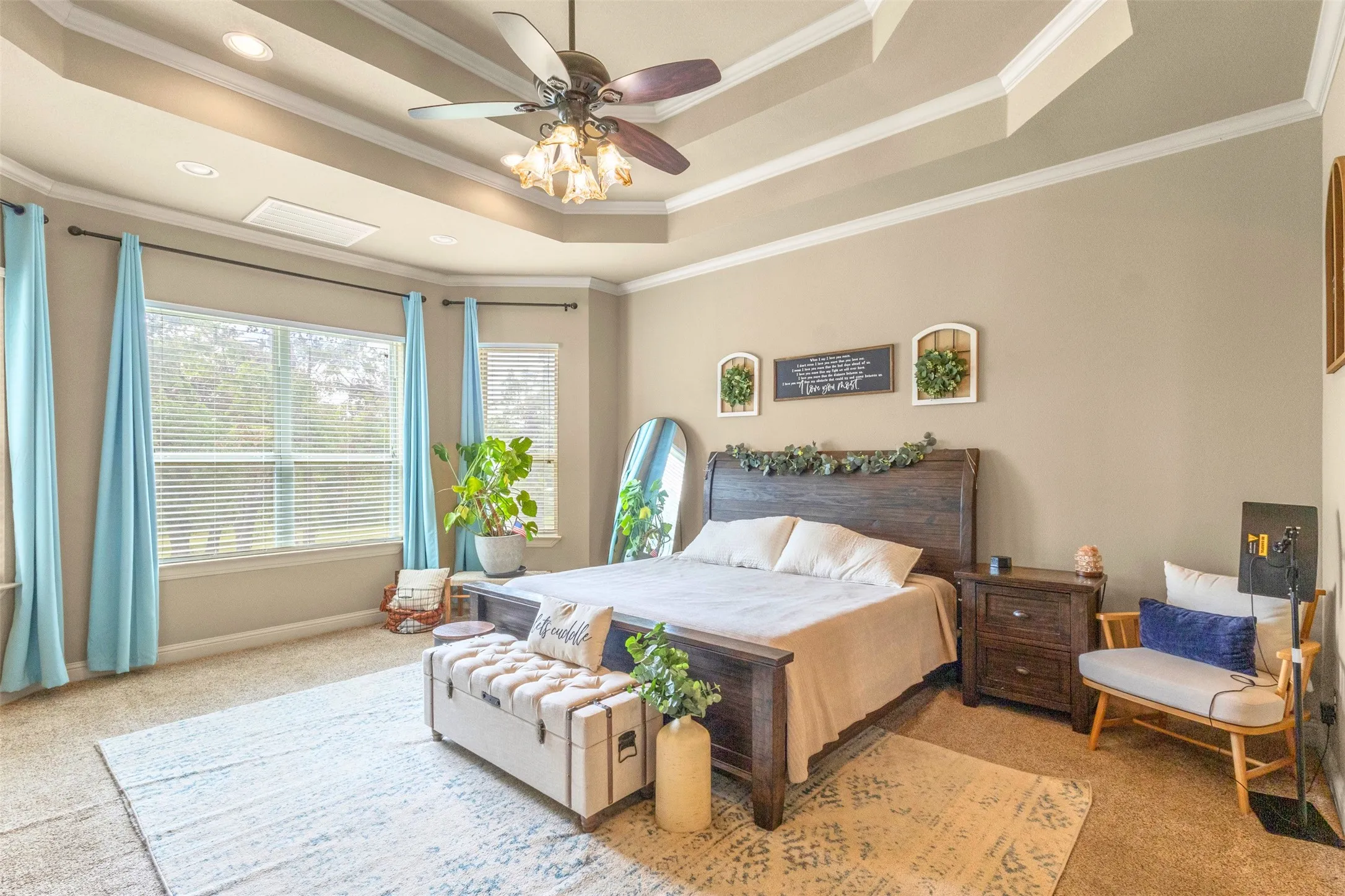 Single Family Residence For Sale in Parker County , 108 Oak Creek Drive, Springtown, Texas 76082, 4 Bedroom, 3 Bathroom, 2 Garage spaces, 3,293 Sqft, built in 2015, mls#21395129, Real Estate Agent in Springtown, Homes For Sale in Parker county, Homes For Sale in Springtown, Realtor in Springtown Texas, Real Estate Brokerage Independent Realty Texas, Luminita Cordes Realtor