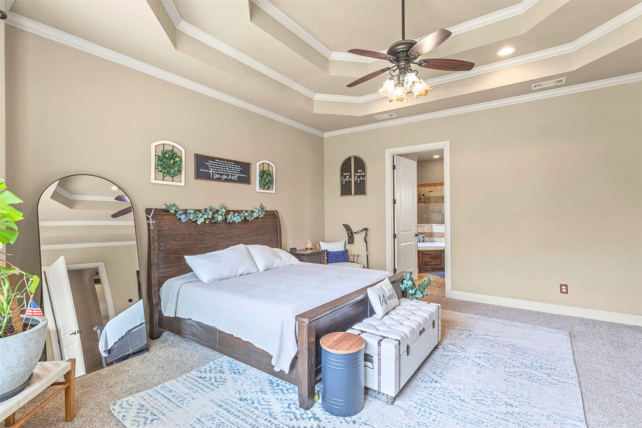Single Family Residence For Sale in Parker County , 108 Oak Creek Drive, Springtown, Texas 76082, 4 Bedroom, 3 Bathroom, 2 Garage spaces, 3,293 Sqft, built in 2015, mls#21395129, Real Estate Agent in Springtown, Homes For Sale in Parker county, Homes For Sale in Springtown, Realtor in Springtown Texas, Real Estate Brokerage Independent Realty Texas, Luminita Cordes Realtor