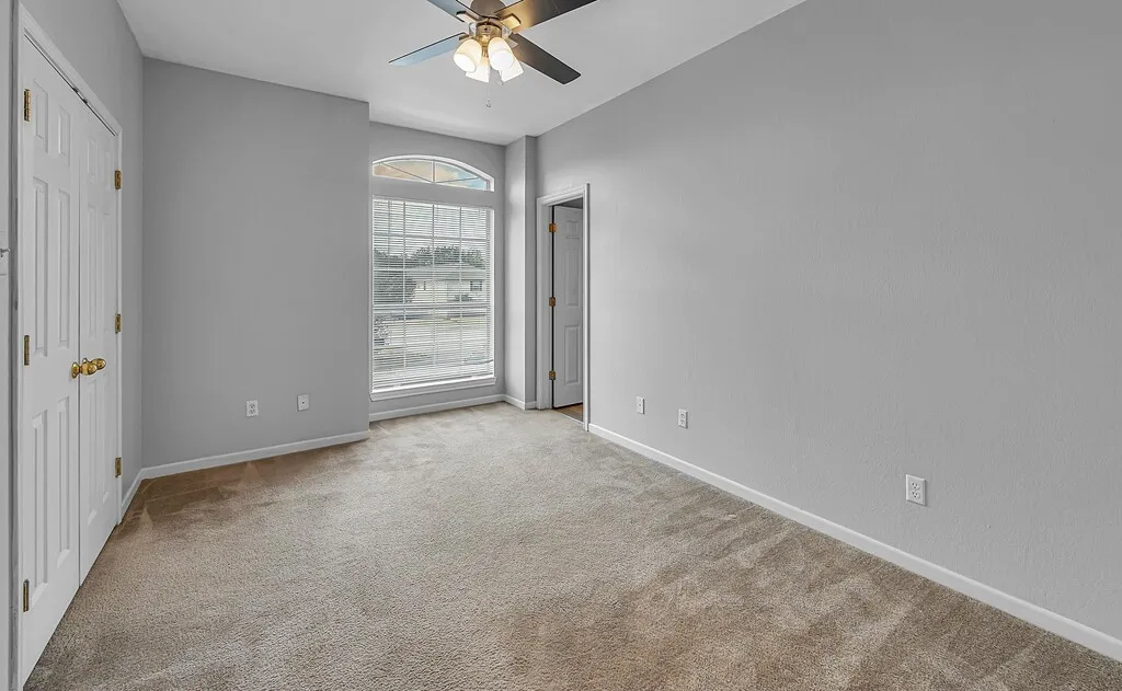 Duplex For Sale in Mc Lennan County , 1916 S 15th Street A & B, Waco, Texas 76706, 8 Bedroom, 8 Bathroom, Garage spaces, 3,506 Sqft, built in 2002, mls#21392949, Real Estate Agent in Waco, Homes For Sale in Mc Lennan county, Homes For Sale in Waco, Realtor in Waco Texas, Real Estate Brokerage Independent Realty Texas, Luminita Cordes Realtor