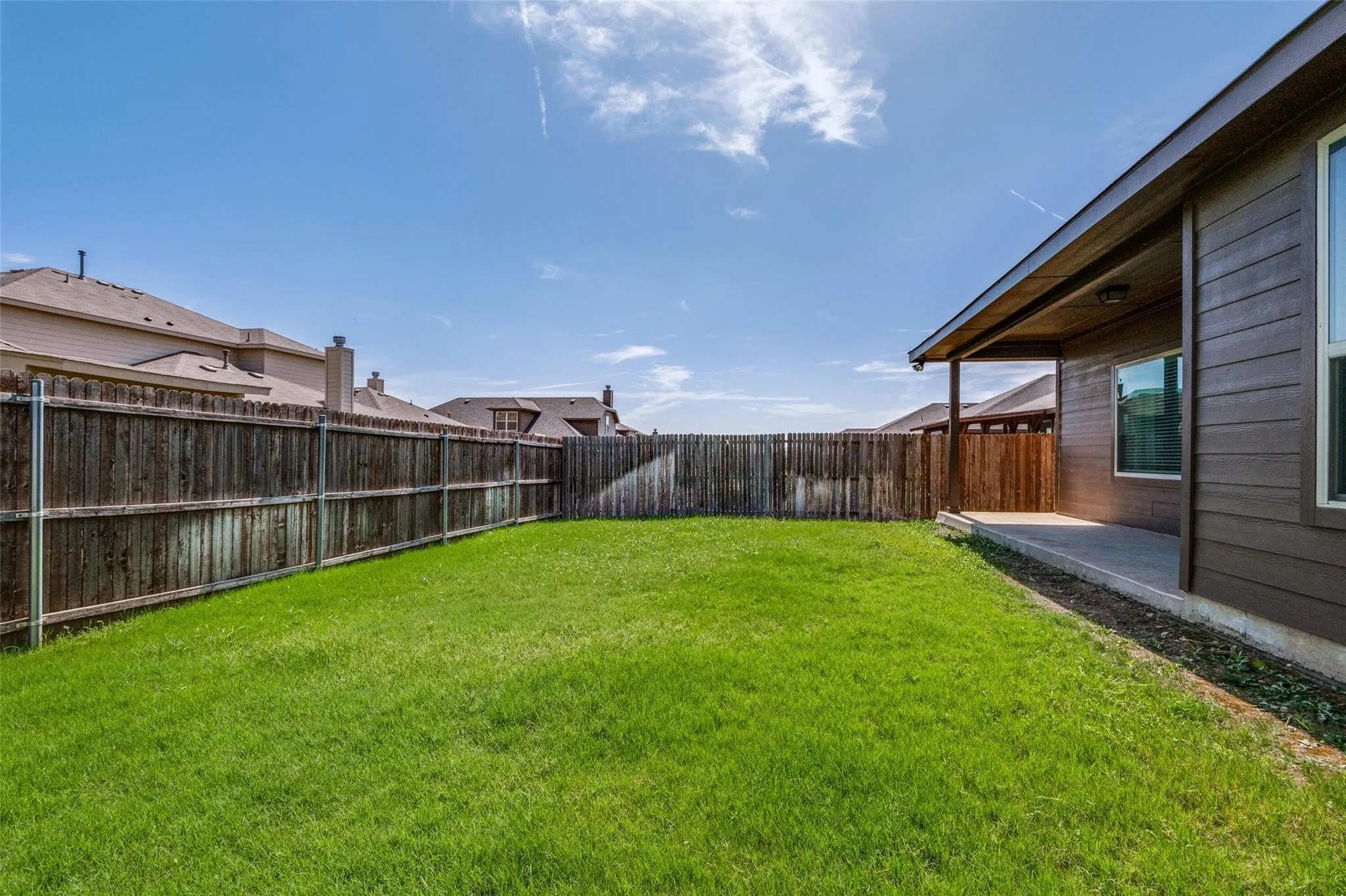 Single Family Residence For Sale in Tarrant County , 1733 Kachina Lodge Road, Fort Worth, Texas 76131, 4 Bedroom, 2 Bathroom, 2 Garage spaces, 2,203 Sqft, built in 2015, mls#21396348, Real Estate Agent in Fort Worth, Homes For Sale in Tarrant county, Homes For Sale in Fort Worth, Realtor in Fort Worth Texas, Real Estate Brokerage Independent Realty Texas, Luminita Cordes Realtor
