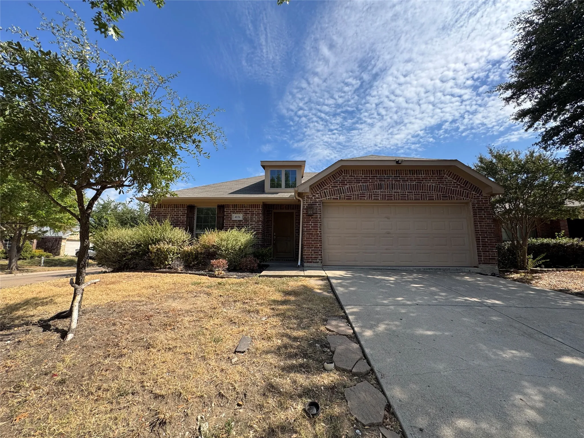 Single Family Residence For Rent