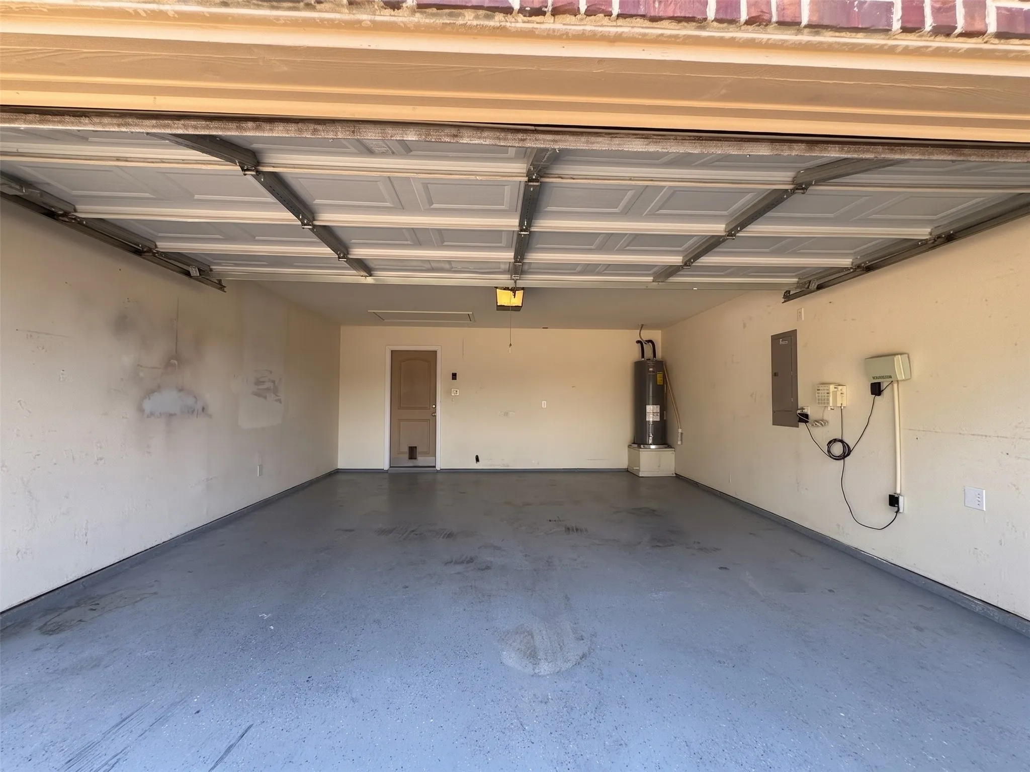 Single Family Residence For Rent in Kaufman County , 4036 Eric Drive, Heartland, Texas 75126, 4 Bedroom, 2 Bathroom, 2 Garage spaces, 1,695 Sqft, built in 2013, mls#21396397, Real Estate Agent in Heartland, Homes For Rent in Kaufman county, Homes For Rent in Heartland, Realtor in Heartland Texas, Real Estate Brokerage Independent Realty Texas, Luminita Cordes Realtor