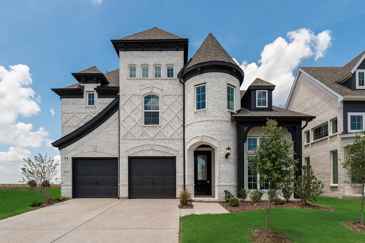 Single Family Residence For Sale