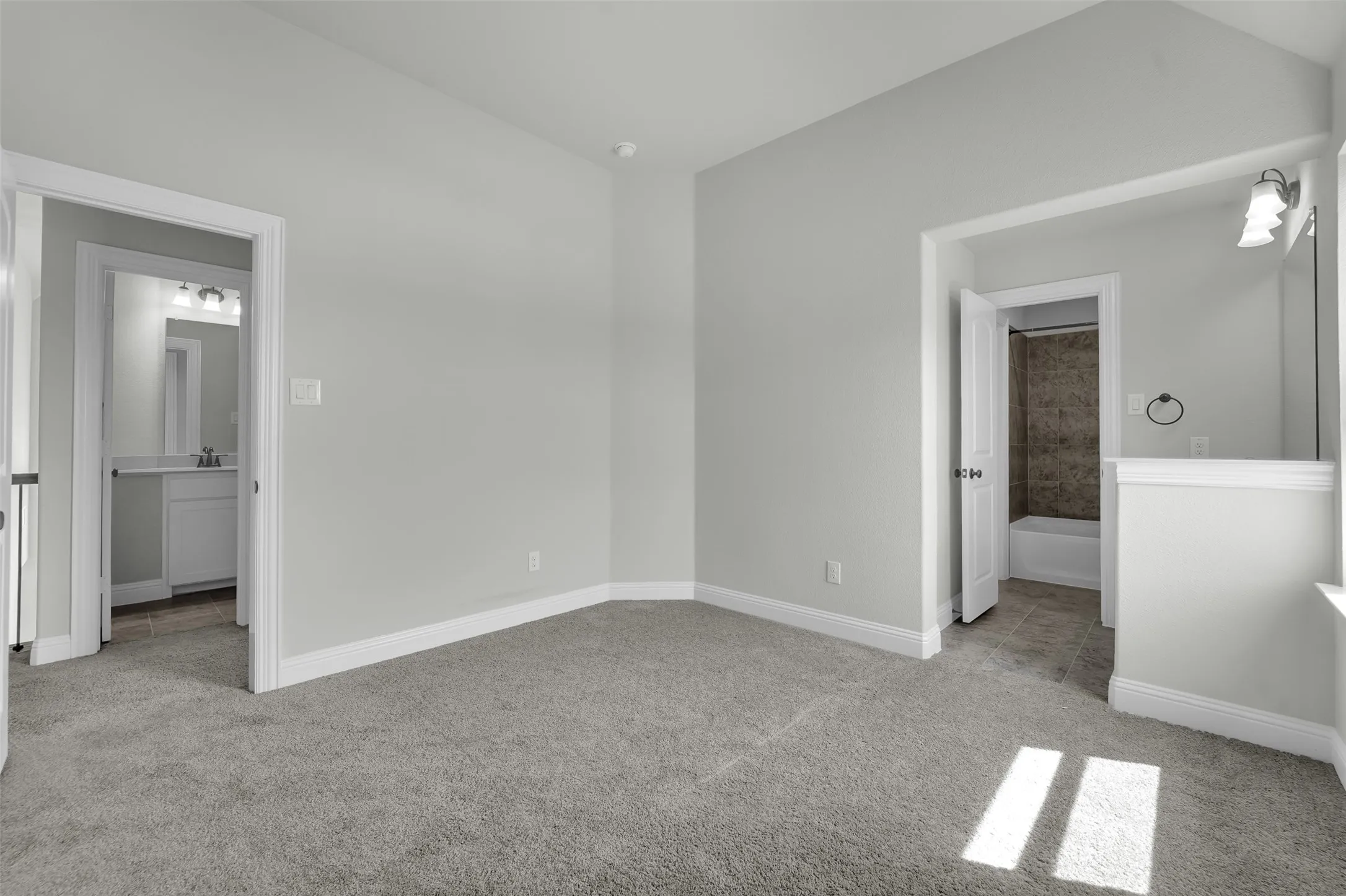Bedroom with Jack and Jill bathroom