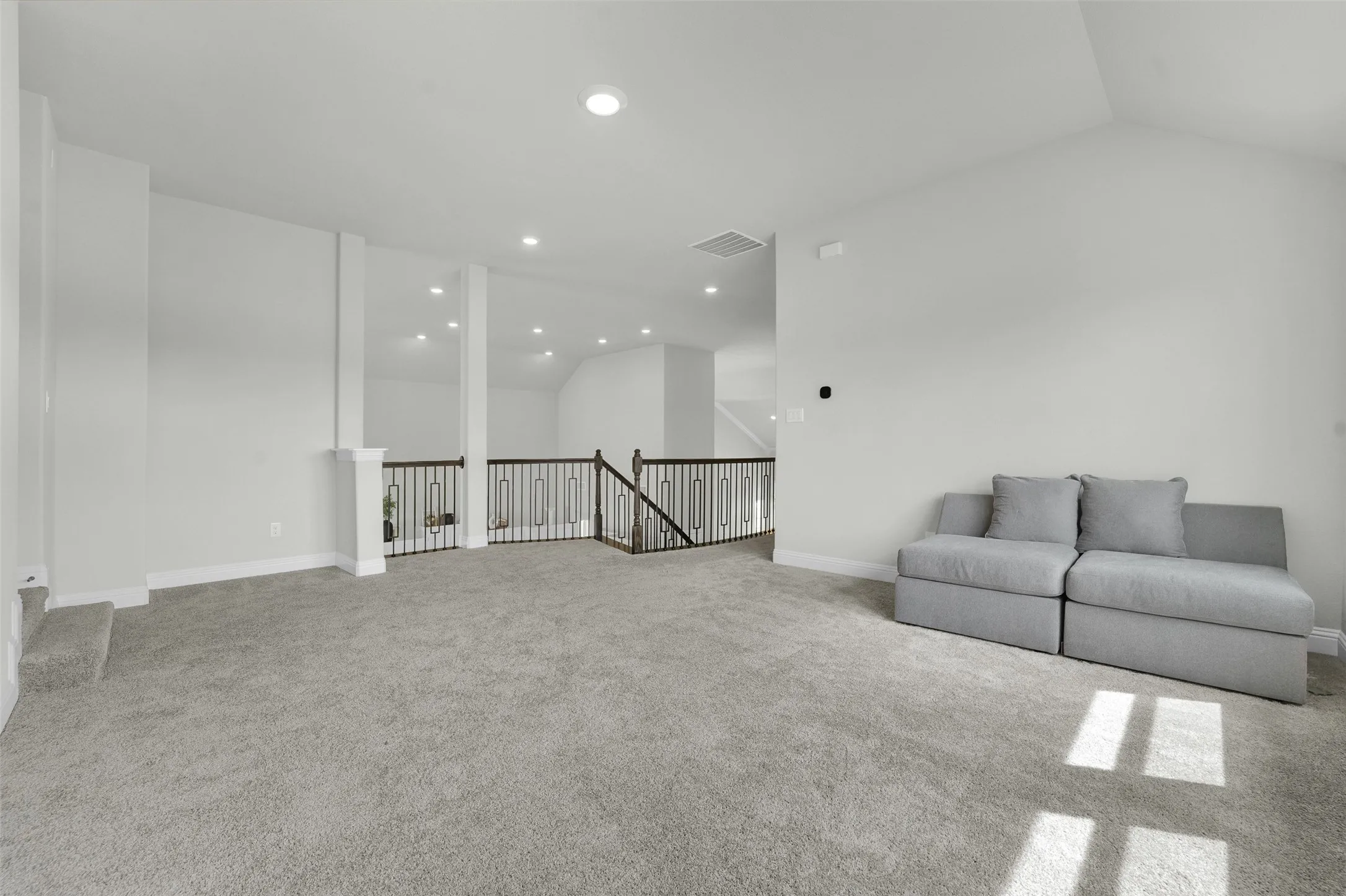 Single Family Residence For Sale in Dallas County , 804 Meadow Holly Drive, Wylie, Texas 75098, 6 Bedroom, 5 Bathroom, 2 Garage spaces, 3,701 Sqft, built in 2025, mls#21396028, Real Estate Agent in Wylie, Homes For Sale in Dallas county, Homes For Sale in Wylie, Realtor in Wylie Texas, Real Estate Brokerage Independent Realty Texas, Luminita Cordes Realtor
