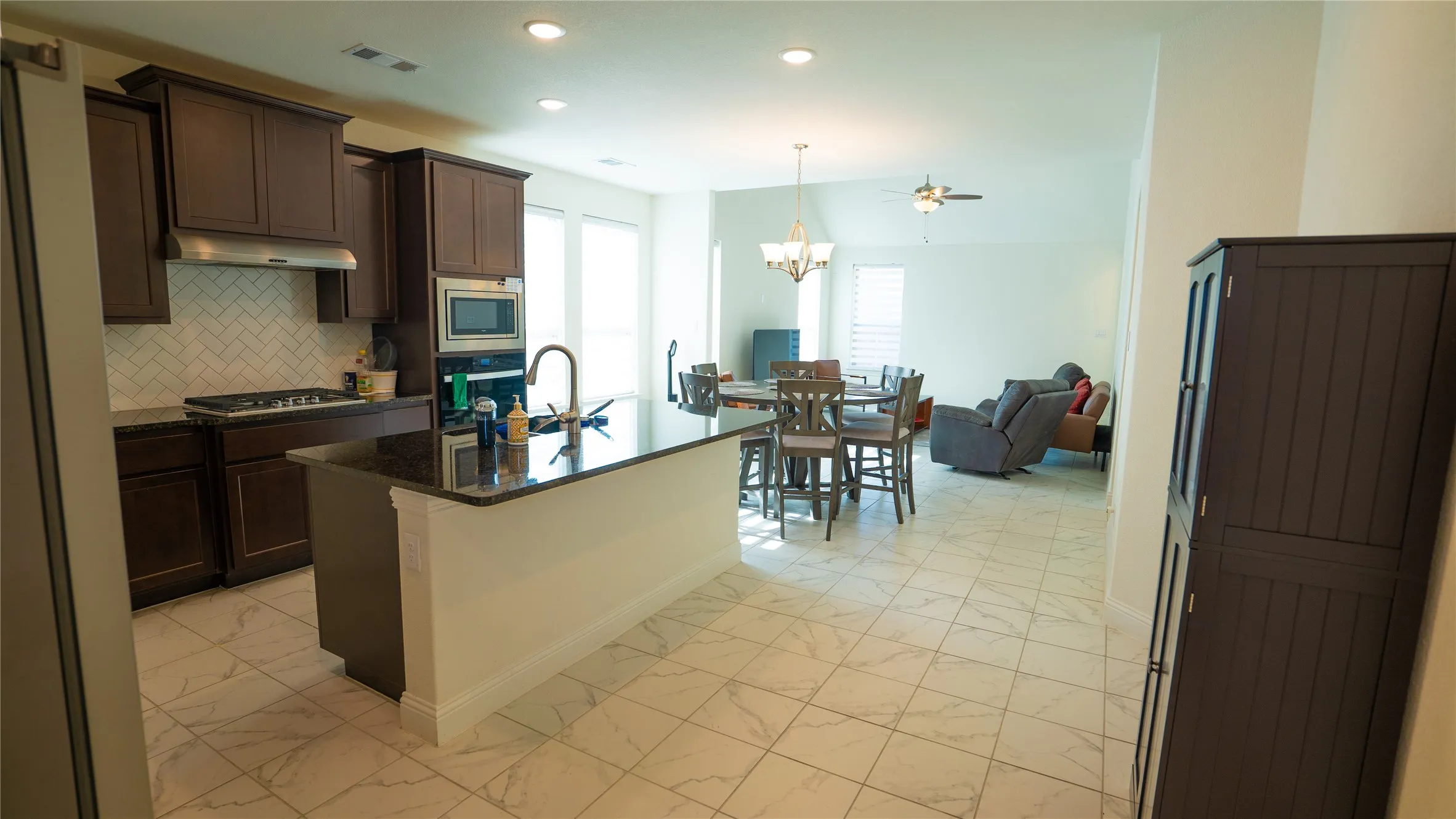 Single Family Residence For Sale in Collin County , 2414 Thavie Street, Celina, Texas 75009, 4 Bedroom, 3 Bathroom, 2 Garage spaces, 2,994 Sqft, built in 2023, mls#21391378, Real Estate Agent in Celina, Homes For Sale in Collin county, Homes For Sale in Celina, Realtor in Celina Texas, Real Estate Brokerage Independent Realty Texas, Luminita Cordes Realtor