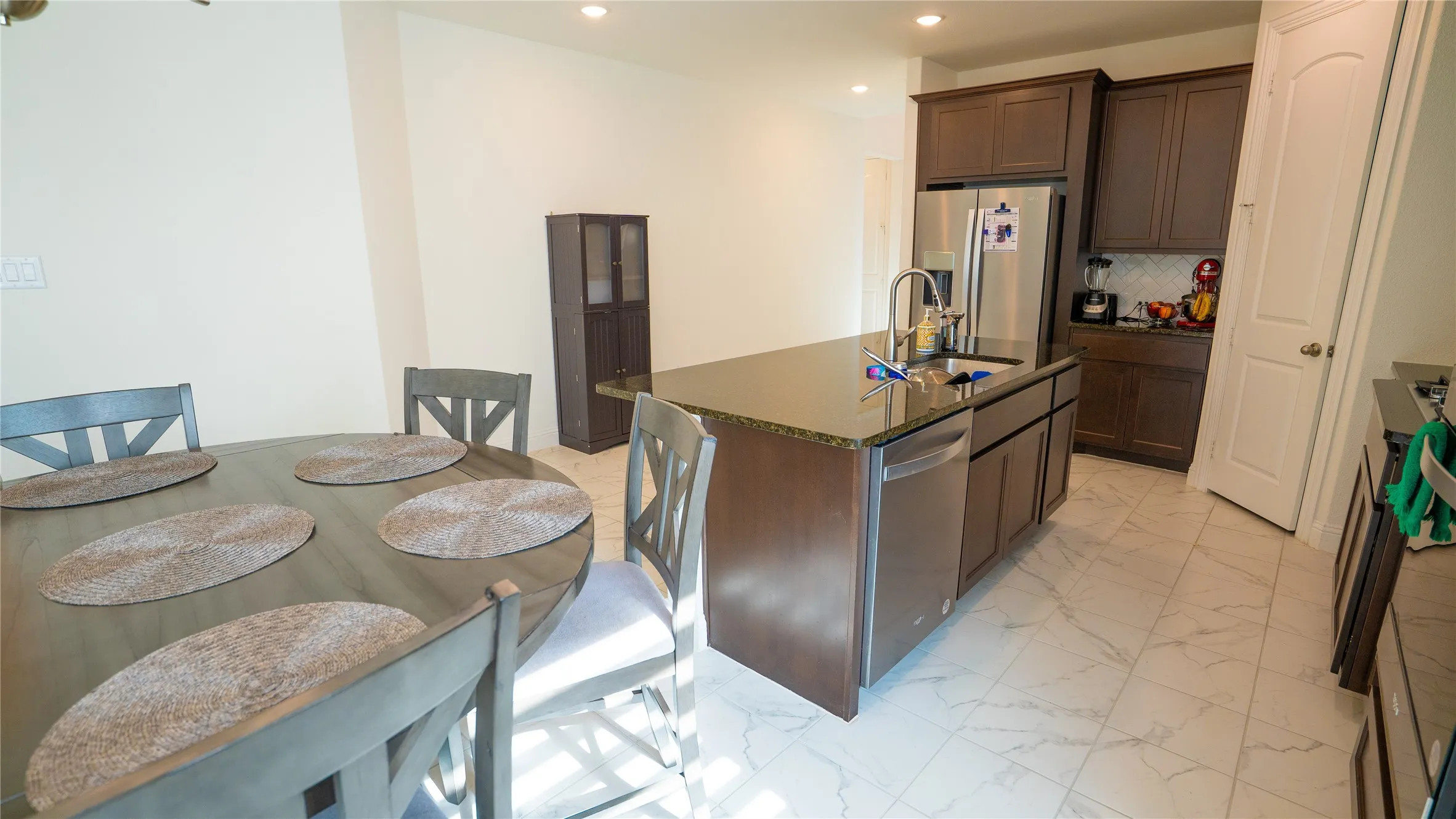 Single Family Residence For Sale in Collin County , 2414 Thavie Street, Celina, Texas 75009, 4 Bedroom, 3 Bathroom, 2 Garage spaces, 2,994 Sqft, built in 2023, mls#21391378, Real Estate Agent in Celina, Homes For Sale in Collin county, Homes For Sale in Celina, Realtor in Celina Texas, Real Estate Brokerage Independent Realty Texas, Luminita Cordes Realtor