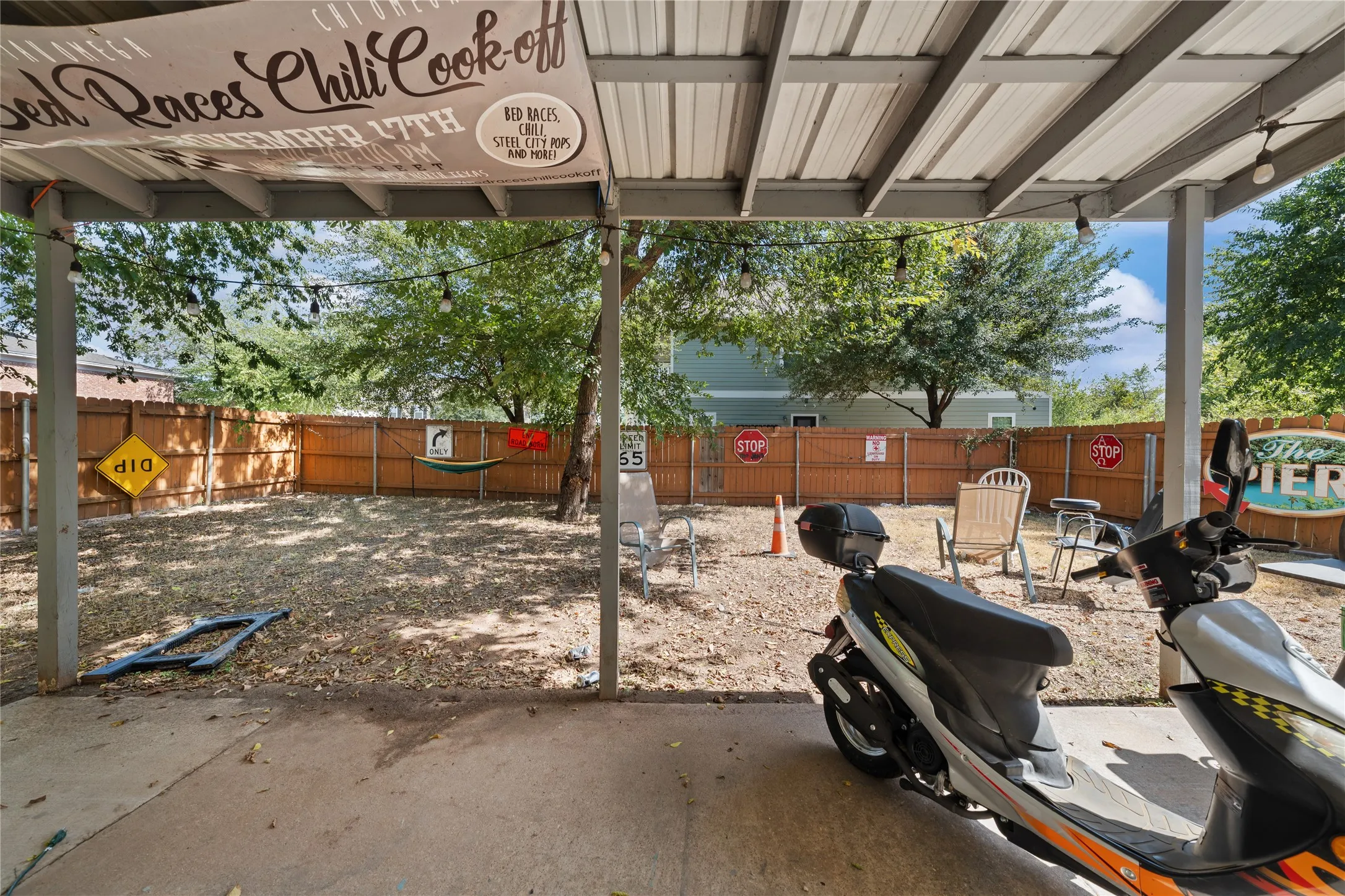 Duplex For Sale in Mc Lennan County , 1218 Wood Avenue, Waco, Texas 76706, 4 Bedroom, 4 Bathroom, Garage spaces, 0 Sqft, built in 2001, mls#21394319, Real Estate Agent in Waco, Homes For Sale in Mc Lennan county, Homes For Sale in Waco, Realtor in Waco Texas, Real Estate Brokerage Independent Realty Texas, Luminita Cordes Realtor