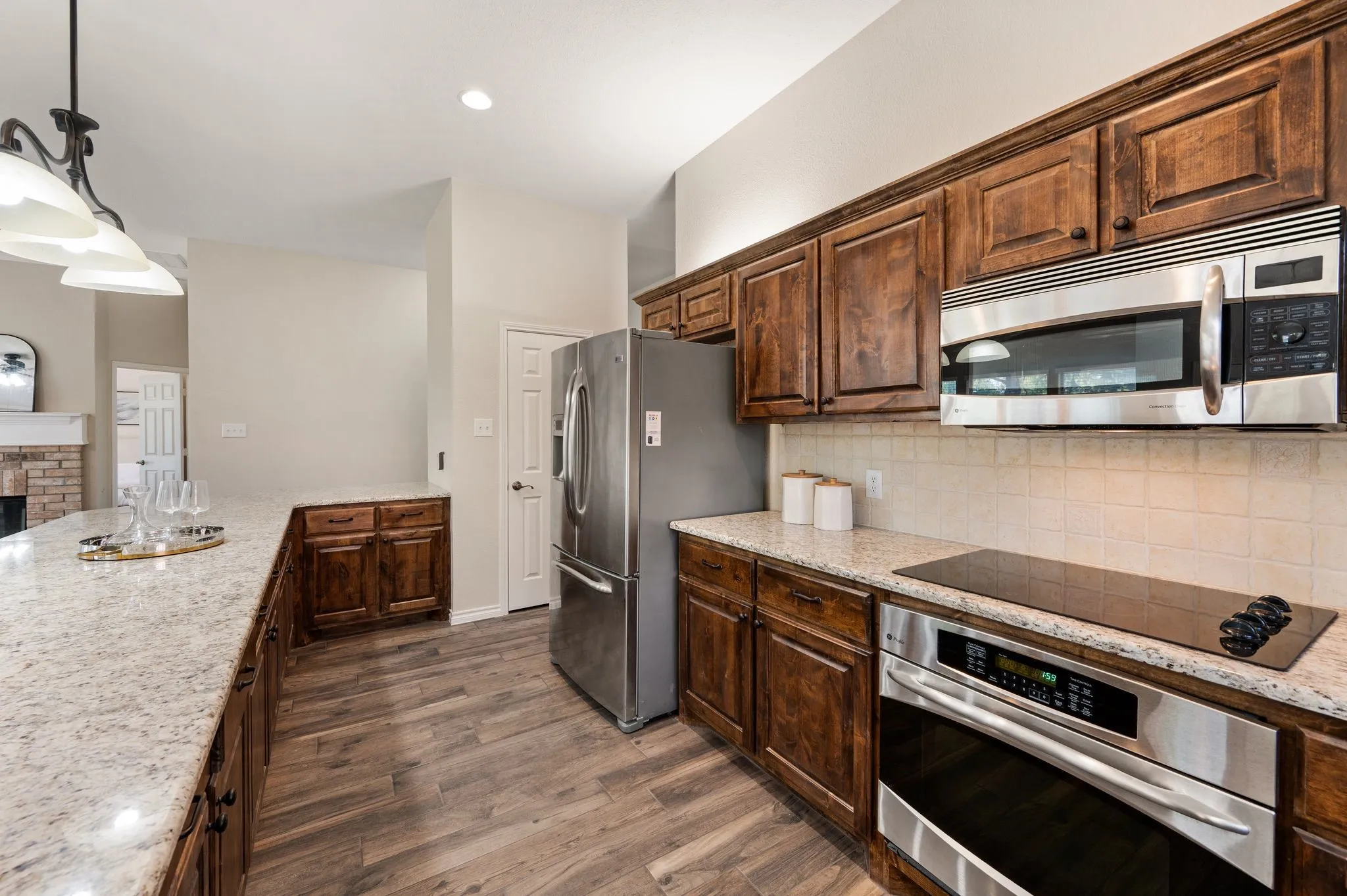 Single Family Residence For Sale in Tarrant County , 1417 Briar Meadow Drive, Keller, Texas 76248, 3 Bedroom, 2 Bathroom, 2 Garage spaces, 2,316 Sqft, built in 1997, mls#21393971, Real Estate Agent in Keller, Homes For Sale in Tarrant county, Homes For Sale in Keller, Realtor in Keller Texas, Real Estate Brokerage Independent Realty Texas, Luminita Cordes Realtor