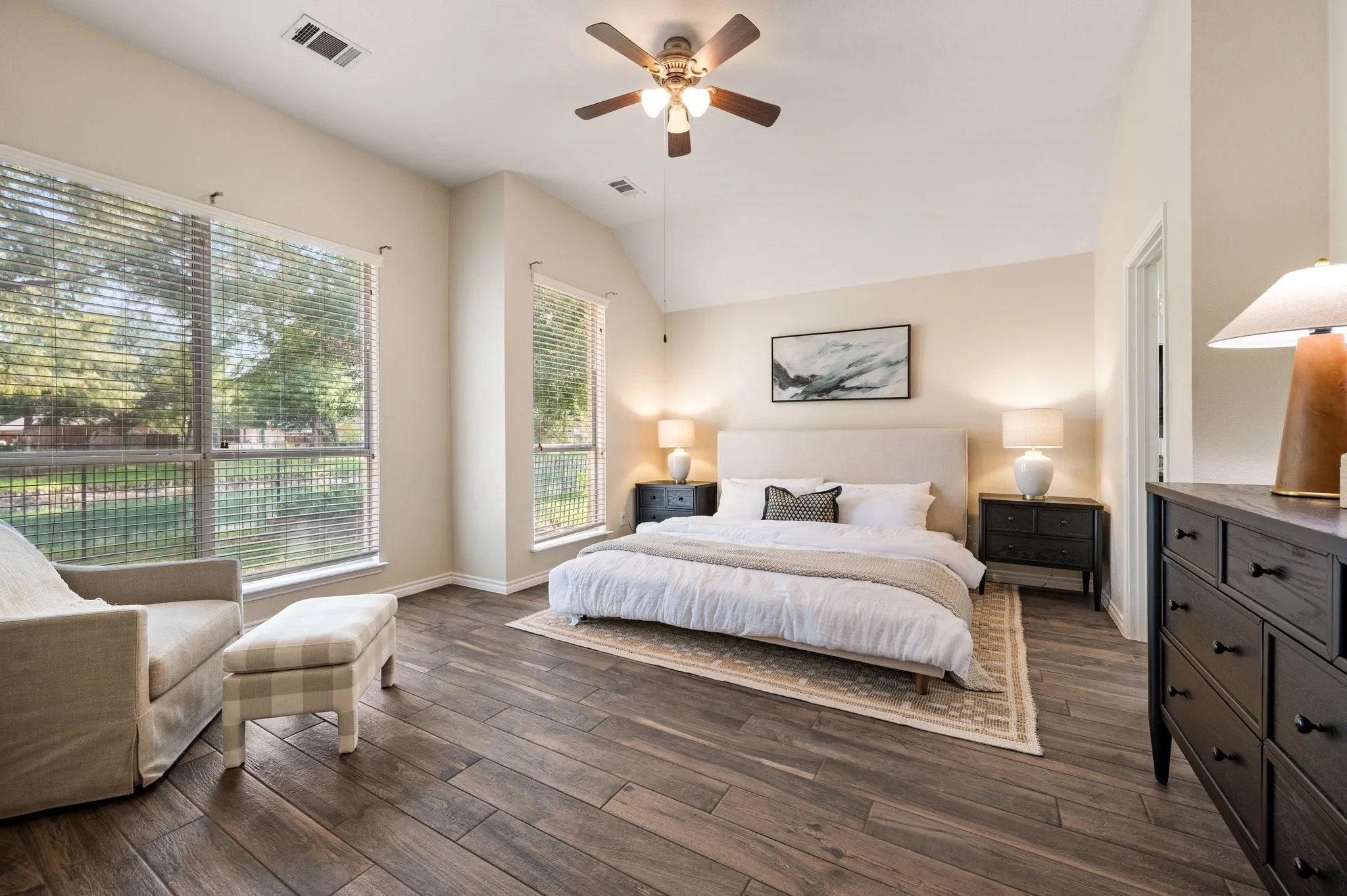 Single Family Residence For Sale in Tarrant County , 1417 Briar Meadow Drive, Keller, Texas 76248, 3 Bedroom, 2 Bathroom, 2 Garage spaces, 2,316 Sqft, built in 1997, mls#21393971, Real Estate Agent in Keller, Homes For Sale in Tarrant county, Homes For Sale in Keller, Realtor in Keller Texas, Real Estate Brokerage Independent Realty Texas, Luminita Cordes Realtor