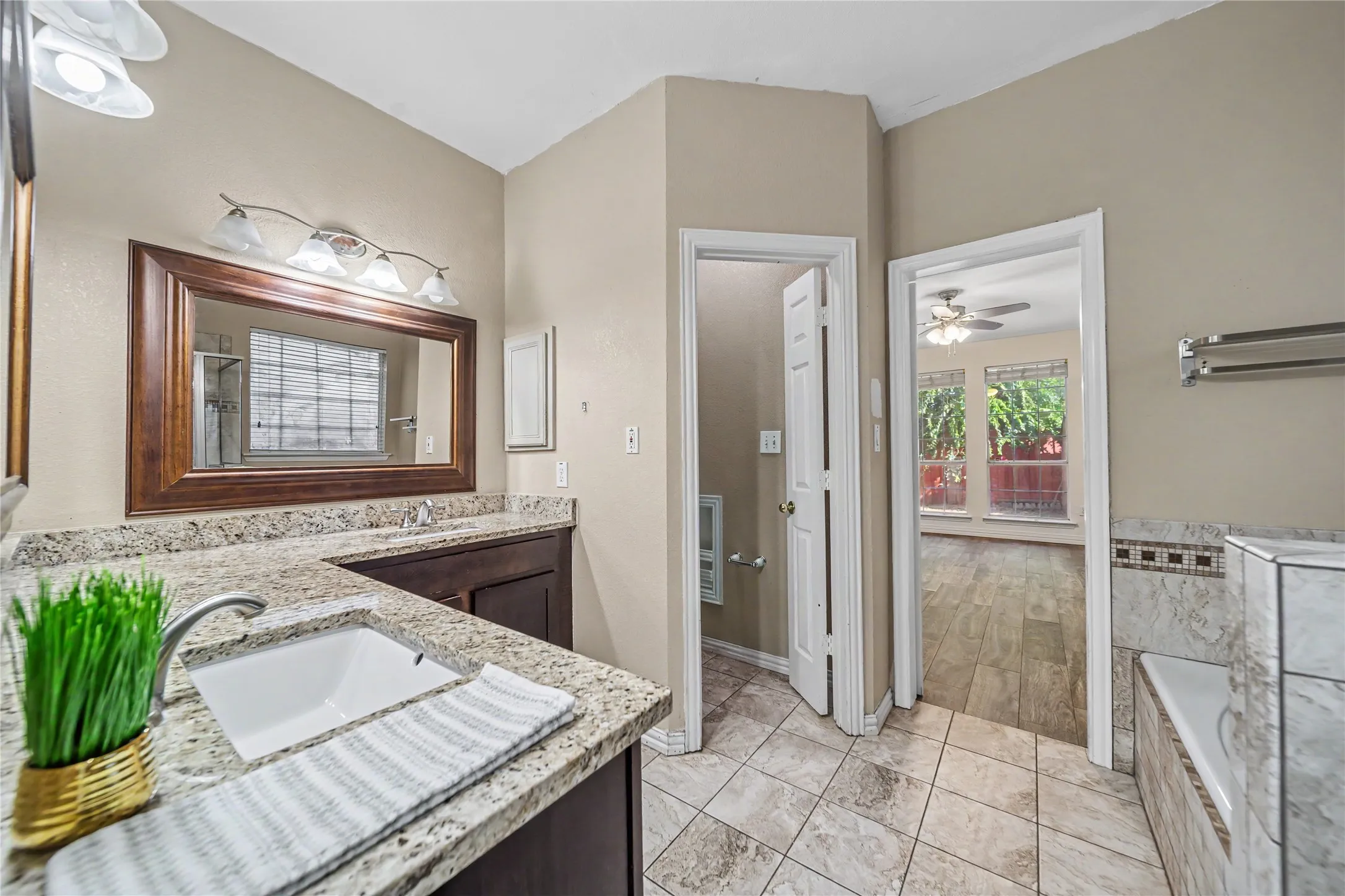 Single Family Residence For Sale in Dallas County , 7502 Armstrong Lane, Rowlett, Texas 75089, 4 Bedroom, 3 Bathroom, 2 Garage spaces, 2,104 Sqft, built in 1995, mls#21393863, Real Estate Agent in Rowlett, Homes For Sale in Dallas county, Homes For Sale in Rowlett, Realtor in Rowlett Texas, Real Estate Brokerage Independent Realty Texas, Luminita Cordes Realtor