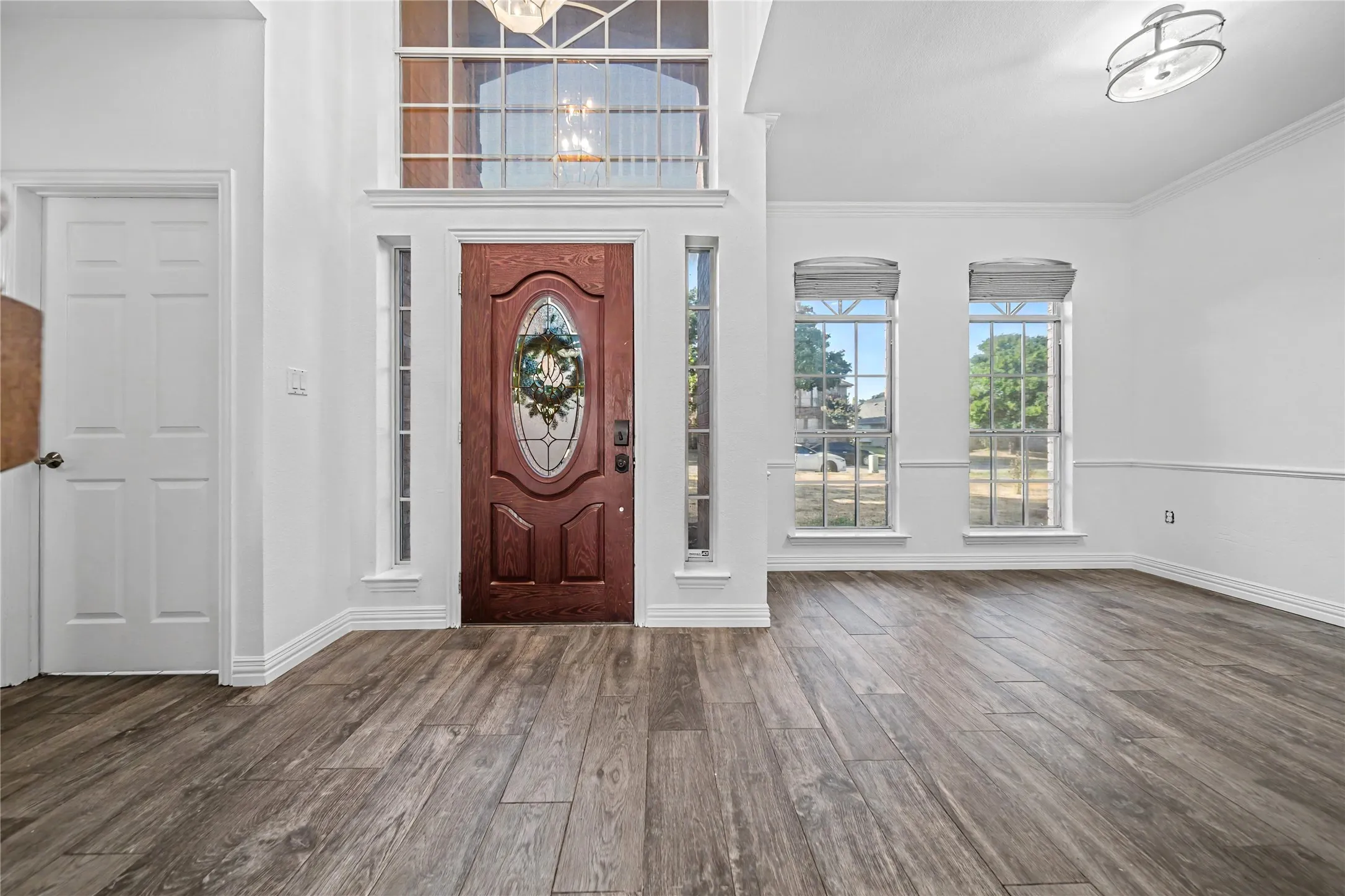 Single Family Residence For Sale in Dallas County , 7502 Armstrong Lane, Rowlett, Texas 75089, 4 Bedroom, 3 Bathroom, 2 Garage spaces, 2,104 Sqft, built in 1995, mls#21393863, Real Estate Agent in Rowlett, Homes For Sale in Dallas county, Homes For Sale in Rowlett, Realtor in Rowlett Texas, Real Estate Brokerage Independent Realty Texas, Luminita Cordes Realtor