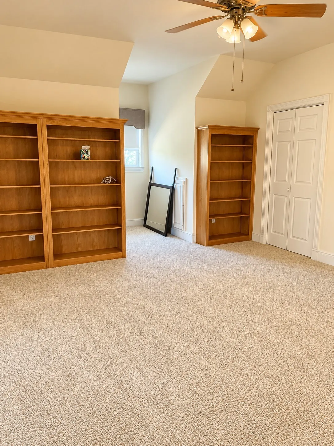 upstairs bedroom 1