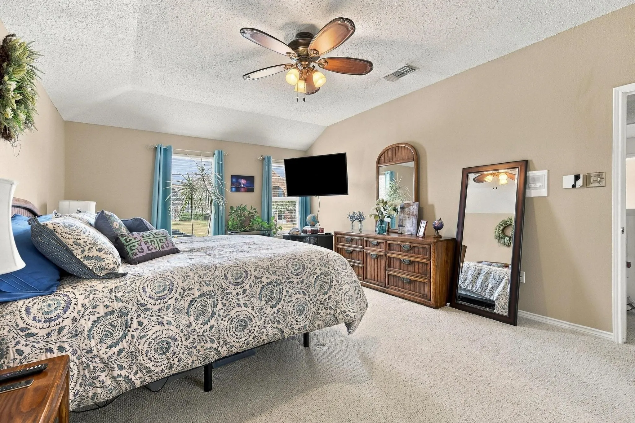 Single Family Residence For Sale in Dallas County , 2506 Barger Court, Sachse, Texas 75048, 4 Bedroom, 3 Bathroom, 2 Garage spaces, 2,664 Sqft, built in 1993, mls#21395239, Real Estate Agent in Sachse, Homes For Sale in Dallas county, Homes For Sale in Sachse, Realtor in Sachse Texas, Real Estate Brokerage Independent Realty Texas, Luminita Cordes Realtor