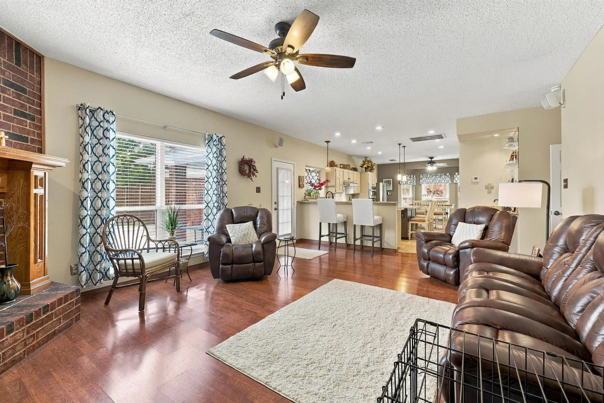 Single Family Residence For Sale in Dallas County , 2506 Barger Court, Sachse, Texas 75048, 4 Bedroom, 3 Bathroom, 2 Garage spaces, 2,664 Sqft, built in 1993, mls#21395239, Real Estate Agent in Sachse, Homes For Sale in Dallas county, Homes For Sale in Sachse, Realtor in Sachse Texas, Real Estate Brokerage Independent Realty Texas, Luminita Cordes Realtor