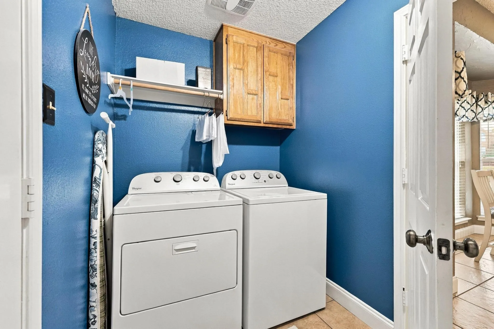 Single Family Residence For Sale in Dallas County , 2506 Barger Court, Sachse, Texas 75048, 4 Bedroom, 3 Bathroom, 2 Garage spaces, 2,664 Sqft, built in 1993, mls#21395239, Real Estate Agent in Sachse, Homes For Sale in Dallas county, Homes For Sale in Sachse, Realtor in Sachse Texas, Real Estate Brokerage Independent Realty Texas, Luminita Cordes Realtor