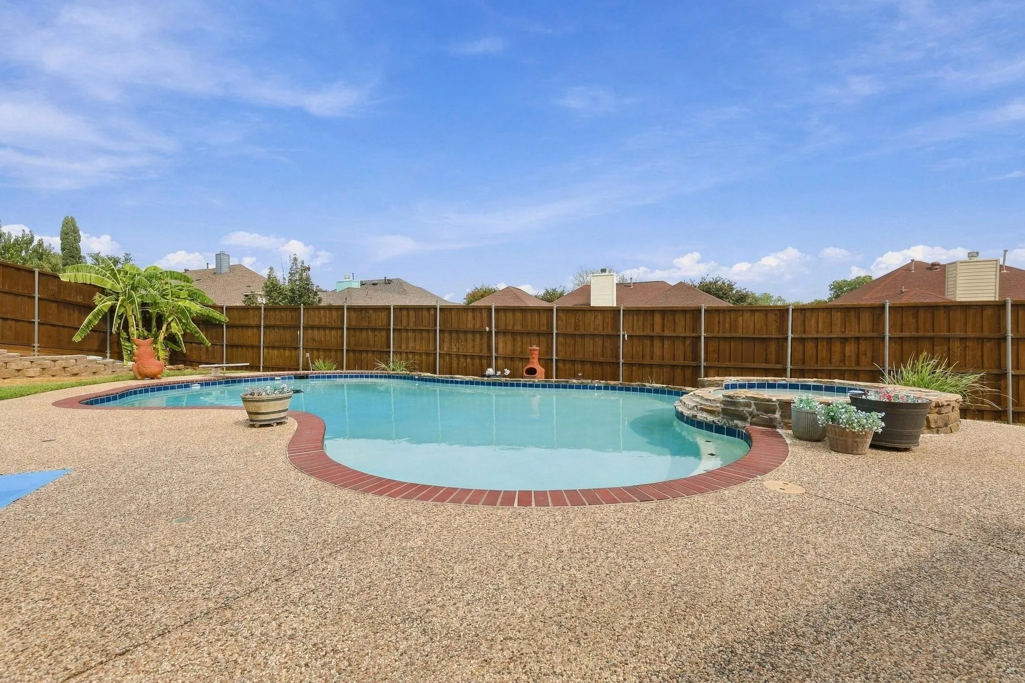 Single Family Residence For Sale in Dallas County , 2506 Barger Court, Sachse, Texas 75048, 4 Bedroom, 3 Bathroom, 2 Garage spaces, 2,664 Sqft, built in 1993, mls#21395239, Real Estate Agent in Sachse, Homes For Sale in Dallas county, Homes For Sale in Sachse, Realtor in Sachse Texas, Real Estate Brokerage Independent Realty Texas, Luminita Cordes Realtor