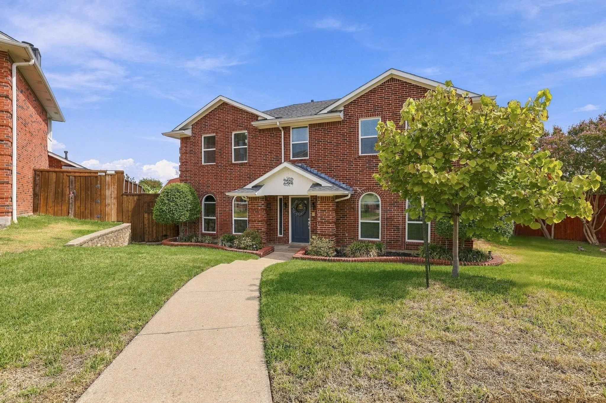 Single Family Residence For Sale in Dallas County , 2506 Barger Court, Sachse, Texas 75048, 4 Bedroom, 3 Bathroom, 2 Garage spaces, 2,664 Sqft, built in 1993, mls#21395239, Real Estate Agent in Sachse, Homes For Sale in Dallas county, Homes For Sale in Sachse, Realtor in Sachse Texas, Real Estate Brokerage Independent Realty Texas, Luminita Cordes Realtor