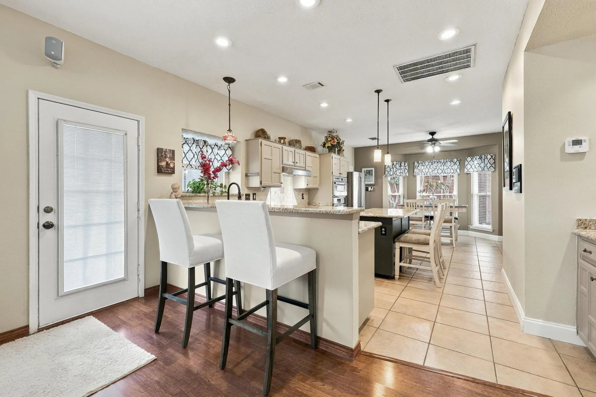 Single Family Residence For Sale in Dallas County , 2506 Barger Court, Sachse, Texas 75048, 4 Bedroom, 3 Bathroom, 2 Garage spaces, 2,664 Sqft, built in 1993, mls#21395239, Real Estate Agent in Sachse, Homes For Sale in Dallas county, Homes For Sale in Sachse, Realtor in Sachse Texas, Real Estate Brokerage Independent Realty Texas, Luminita Cordes Realtor