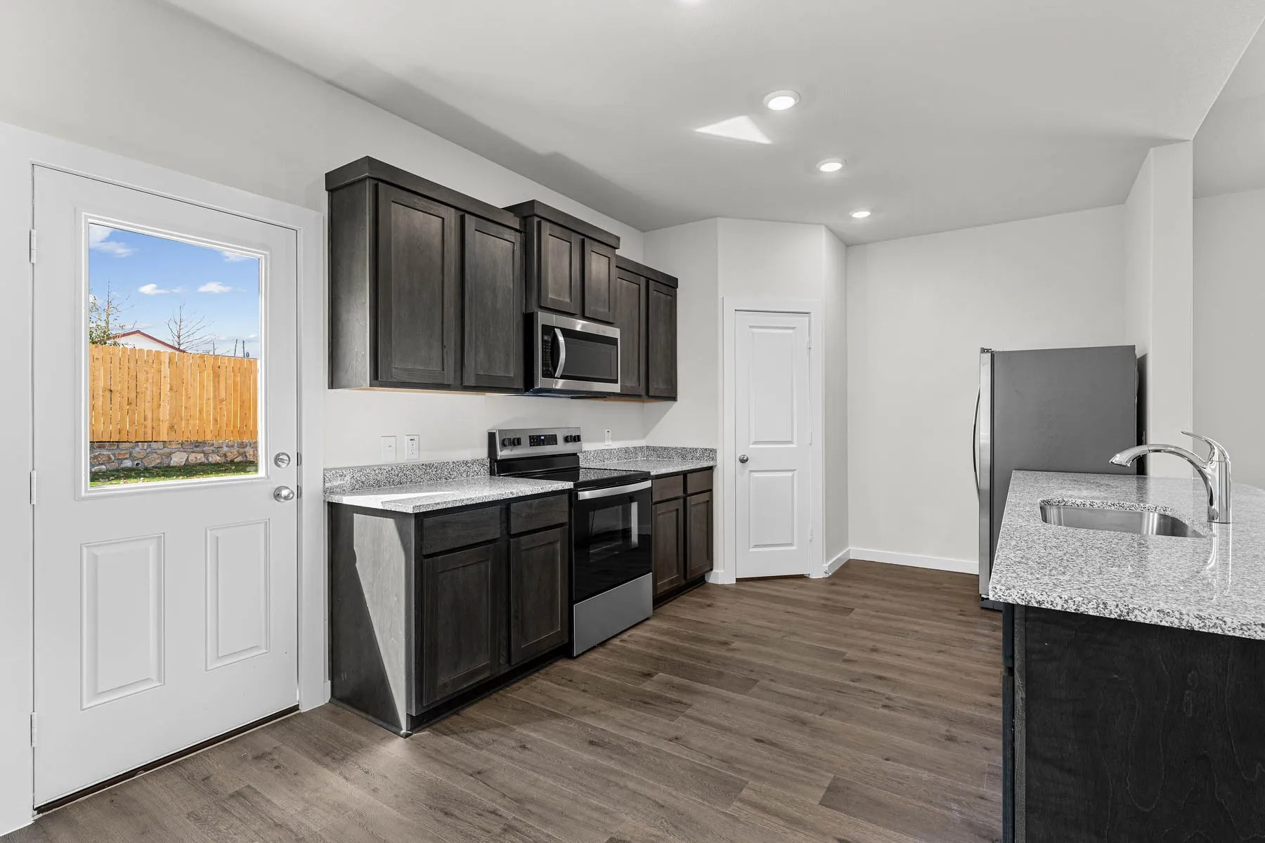 Single Family Residence For Rent in Dallas County , 1704 Paul Drive, Seagoville, Texas 75159, 4 Bedroom, 2 Bathroom, 2 Garage spaces, 1,784 Sqft, built in 2026, mls#21396434, Real Estate Agent in Seagoville, Homes For Rent in Dallas county, Homes For Rent in Seagoville, Realtor in Seagoville Texas, Real Estate Brokerage Independent Realty Texas, Luminita Cordes Realtor