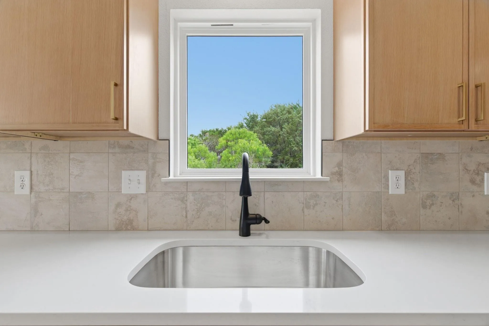 Single Family Residence For Sale in Hood County , 2703 Brazos River Drive, Granbury, Texas 76048, 3 Bedroom, 2 Bathroom, Garage spaces, 1,404 Sqft, built in 2026, mls#21396338, Real Estate Agent in Granbury, Homes For Sale in Hood county, Homes For Sale in Granbury, Realtor in Granbury Texas, Real Estate Brokerage Independent Realty Texas, Luminita Cordes Realtor