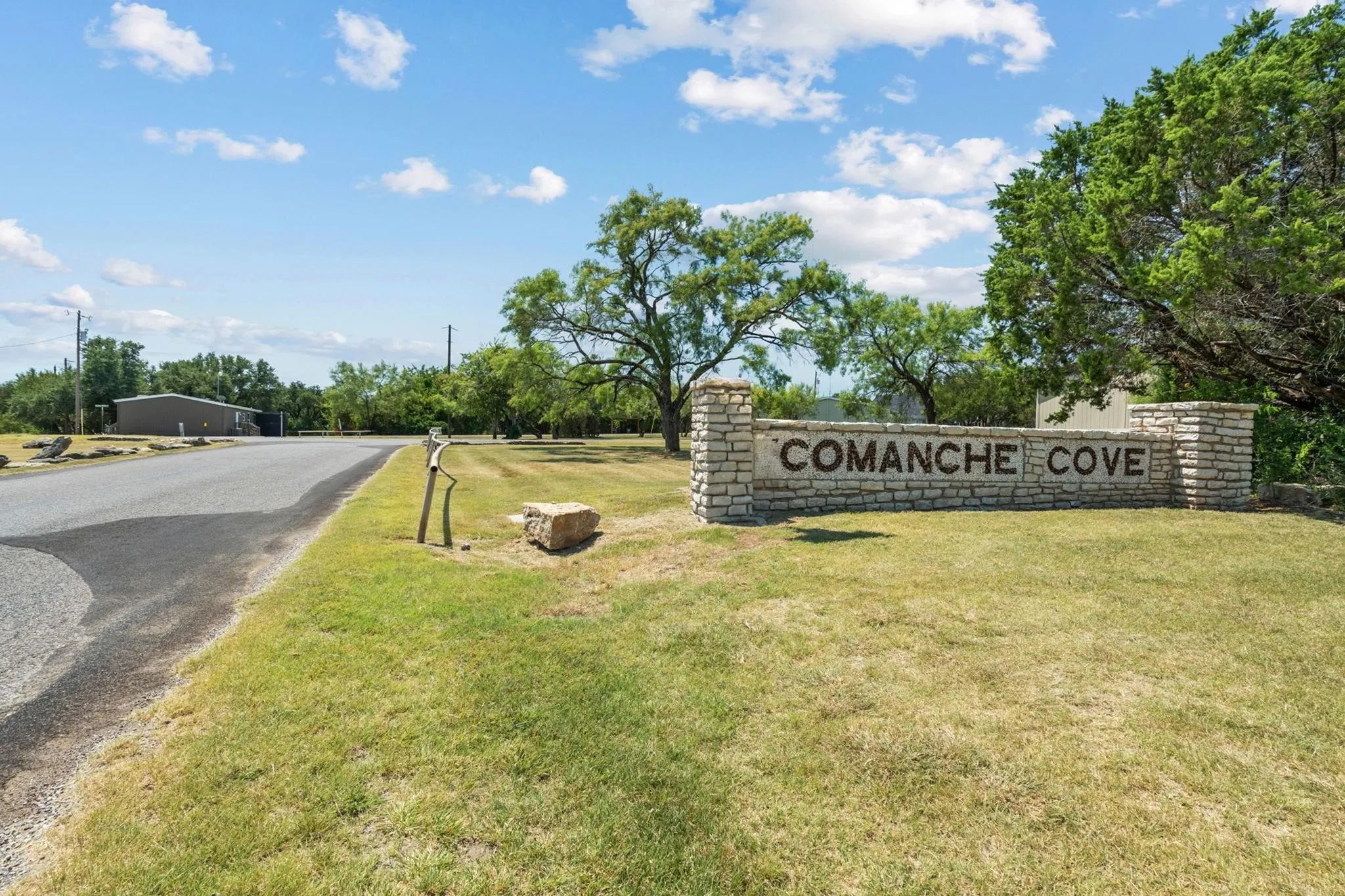 Single Family Residence For Sale in Hood County , 2703 Brazos River Drive, Granbury, Texas 76048, 3 Bedroom, 2 Bathroom, Garage spaces, 1,404 Sqft, built in 2026, mls#21396338, Real Estate Agent in Granbury, Homes For Sale in Hood county, Homes For Sale in Granbury, Realtor in Granbury Texas, Real Estate Brokerage Independent Realty Texas, Luminita Cordes Realtor
