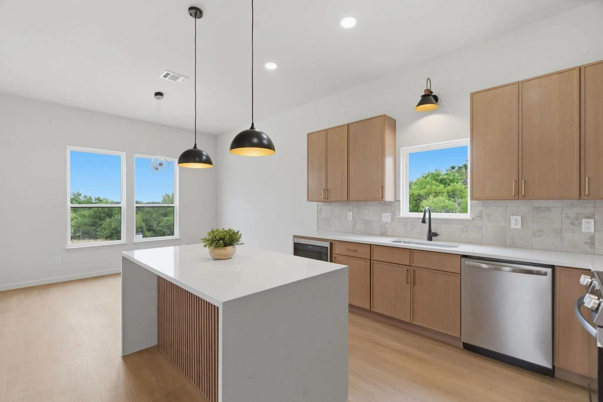 Single Family Residence For Sale in Hood County , 2703 Brazos River Drive, Granbury, Texas 76048, 3 Bedroom, 2 Bathroom, Garage spaces, 1,404 Sqft, built in 2026, mls#21396338, Real Estate Agent in Granbury, Homes For Sale in Hood county, Homes For Sale in Granbury, Realtor in Granbury Texas, Real Estate Brokerage Independent Realty Texas, Luminita Cordes Realtor
