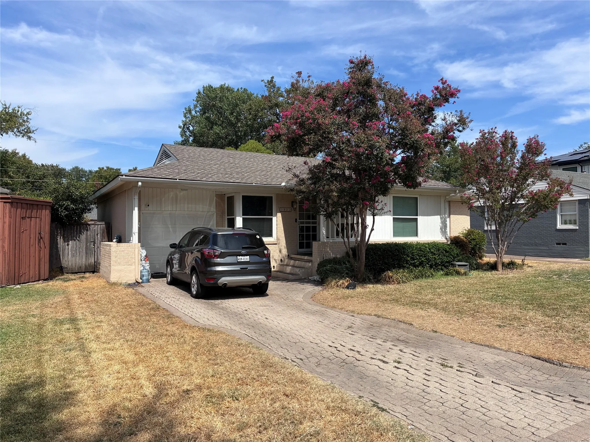 Single Family Residence For Sale