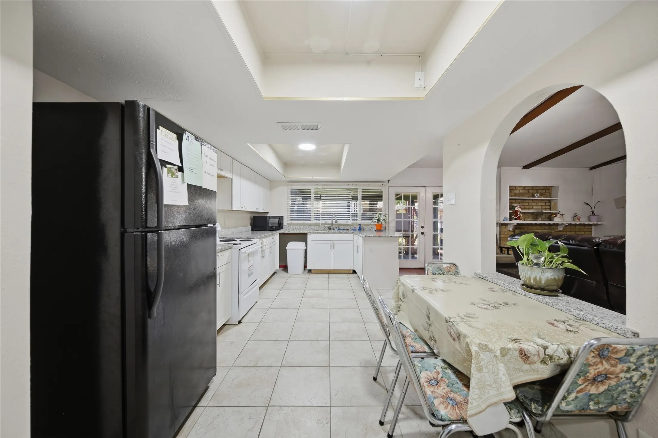 Single Family Residence For Sale in Dallas County , 3418 Janwood Lane, Garland, Texas 75044, 5 Bedroom, 2 Bathroom, 2 Garage spaces, 1,934 Sqft, built in 1974, mls#21393982, Real Estate Agent in Garland, Homes For Sale in Dallas county, Homes For Sale in Garland, Realtor in Garland Texas, Real Estate Brokerage Independent Realty Texas, Luminita Cordes Realtor
