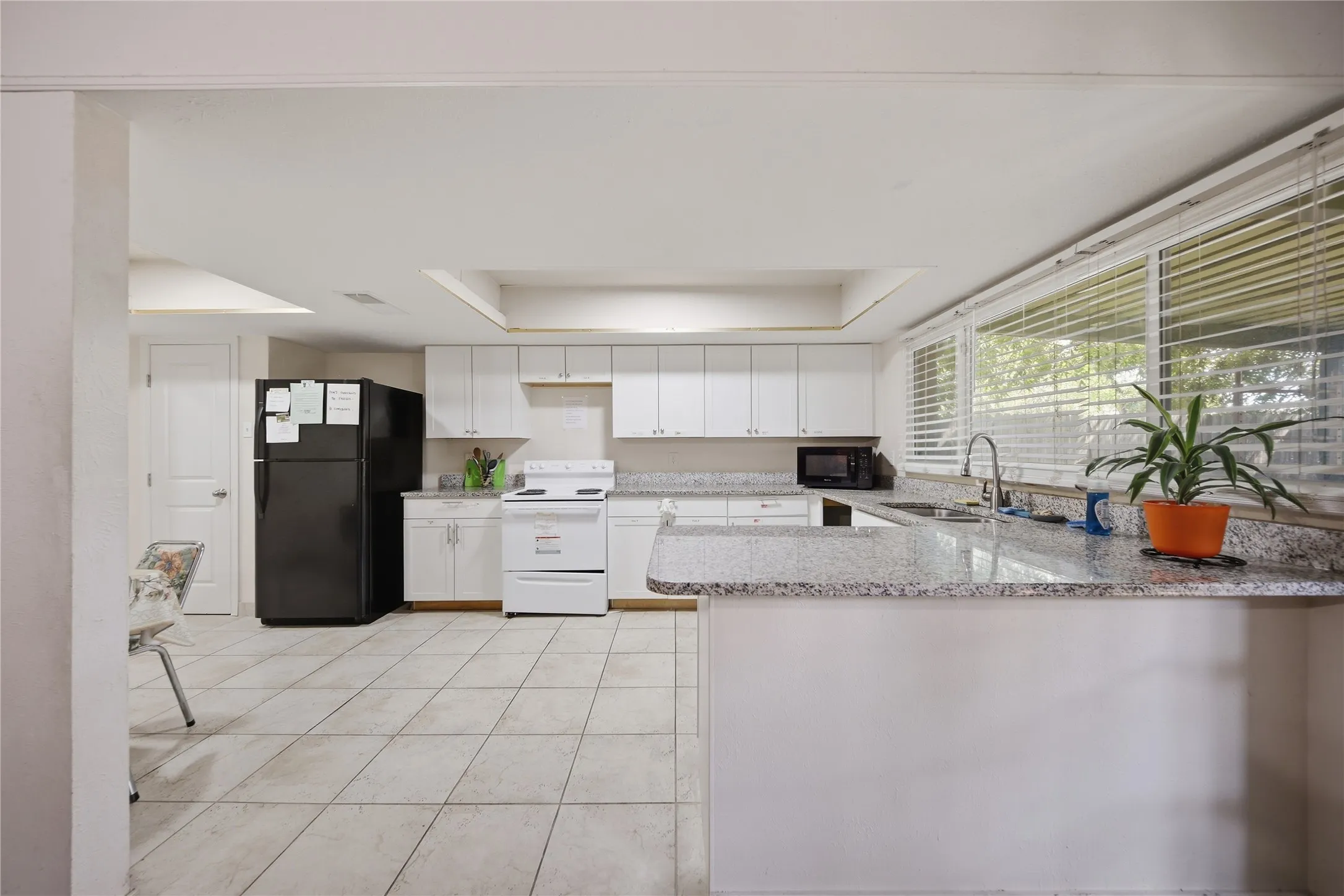 Single Family Residence For Sale in Dallas County , 3418 Janwood Lane, Garland, Texas 75044, 5 Bedroom, 2 Bathroom, 2 Garage spaces, 1,934 Sqft, built in 1974, mls#21393982, Real Estate Agent in Garland, Homes For Sale in Dallas county, Homes For Sale in Garland, Realtor in Garland Texas, Real Estate Brokerage Independent Realty Texas, Luminita Cordes Realtor