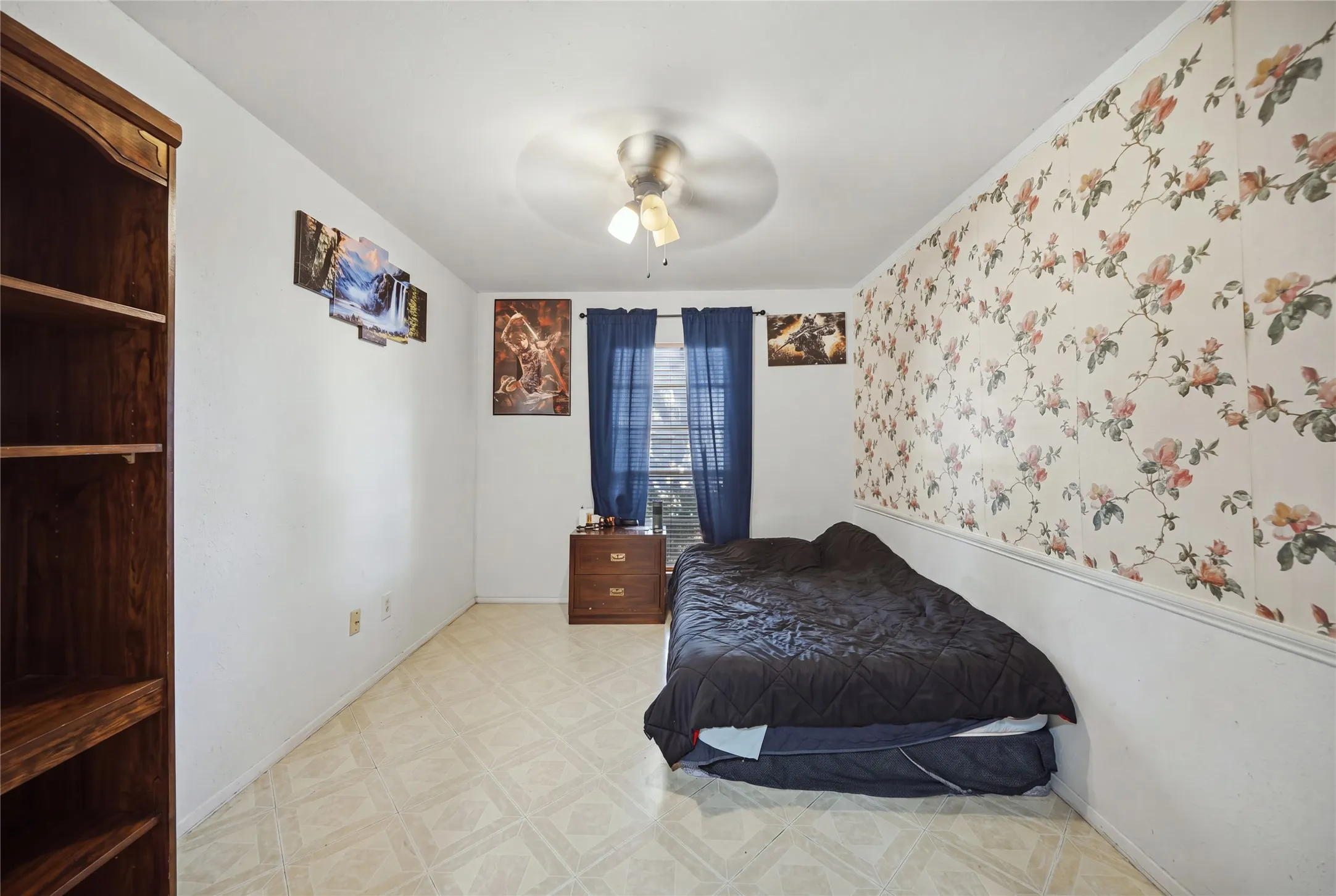 Single Family Residence For Sale in Dallas County , 3418 Janwood Lane, Garland, Texas 75044, 5 Bedroom, 2 Bathroom, 2 Garage spaces, 1,934 Sqft, built in 1974, mls#21393982, Real Estate Agent in Garland, Homes For Sale in Dallas county, Homes For Sale in Garland, Realtor in Garland Texas, Real Estate Brokerage Independent Realty Texas, Luminita Cordes Realtor