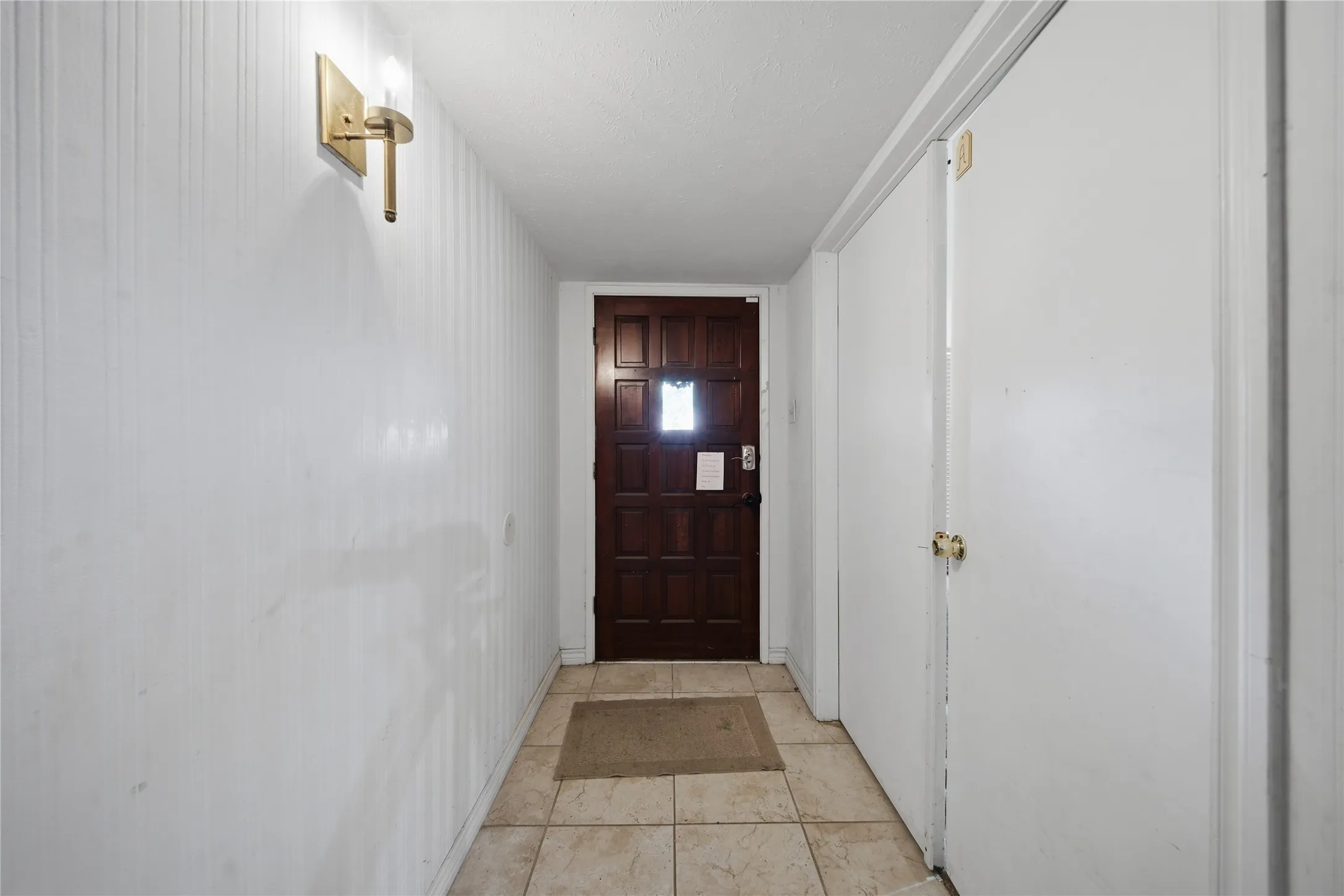 Single Family Residence For Sale in Dallas County , 3418 Janwood Lane, Garland, Texas 75044, 5 Bedroom, 2 Bathroom, 2 Garage spaces, 1,934 Sqft, built in 1974, mls#21393982, Real Estate Agent in Garland, Homes For Sale in Dallas county, Homes For Sale in Garland, Realtor in Garland Texas, Real Estate Brokerage Independent Realty Texas, Luminita Cordes Realtor