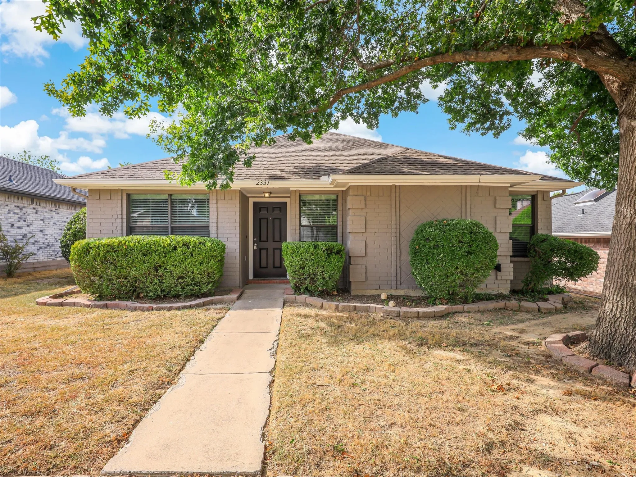 Single Family Residence For Sale in Collin County , 2331 Foothill Road, Mc Kinney, Texas 75072, 3 Bedroom, 2 Bathroom, 1 Garage spaces, 1,148 Sqft, built in 1992, mls#21396449, Real Estate Agent in Mc Kinney, Homes For Sale in Collin county, Homes For Sale in Mc Kinney, Realtor in Mc Kinney Texas, Real Estate Brokerage Independent Realty Texas, Luminita Cordes Realtor
