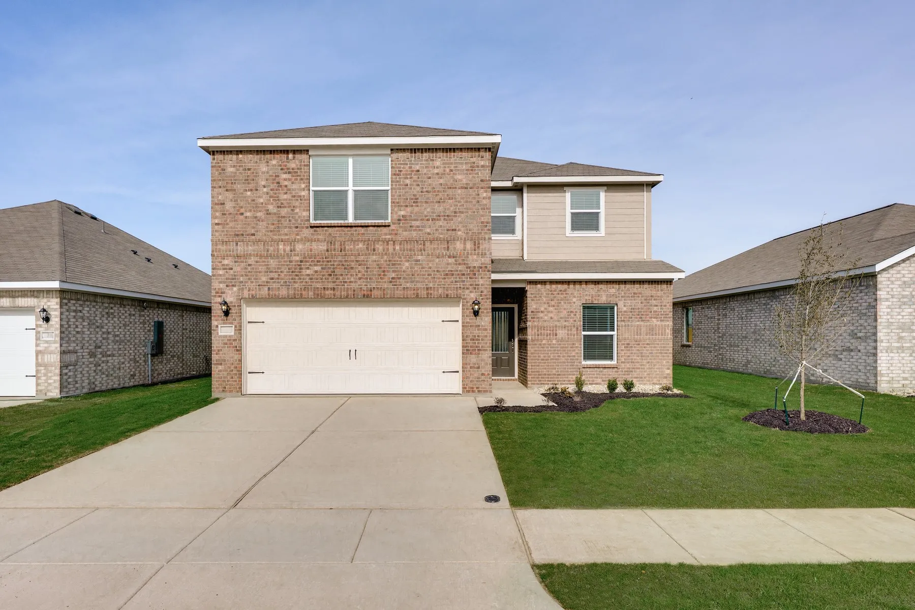 Single Family Residence For Rent in Dallas County , 1725 Paul Drive, Seagoville, Texas 75159, 5 Bedroom, 3 Bathroom, 2 Garage spaces, 2,733 Sqft, built in 2026, mls#21396453, Real Estate Agent in Seagoville, Homes For Rent in Dallas county, Homes For Rent in Seagoville, Realtor in Seagoville Texas, Real Estate Brokerage Independent Realty Texas, Luminita Cordes Realtor