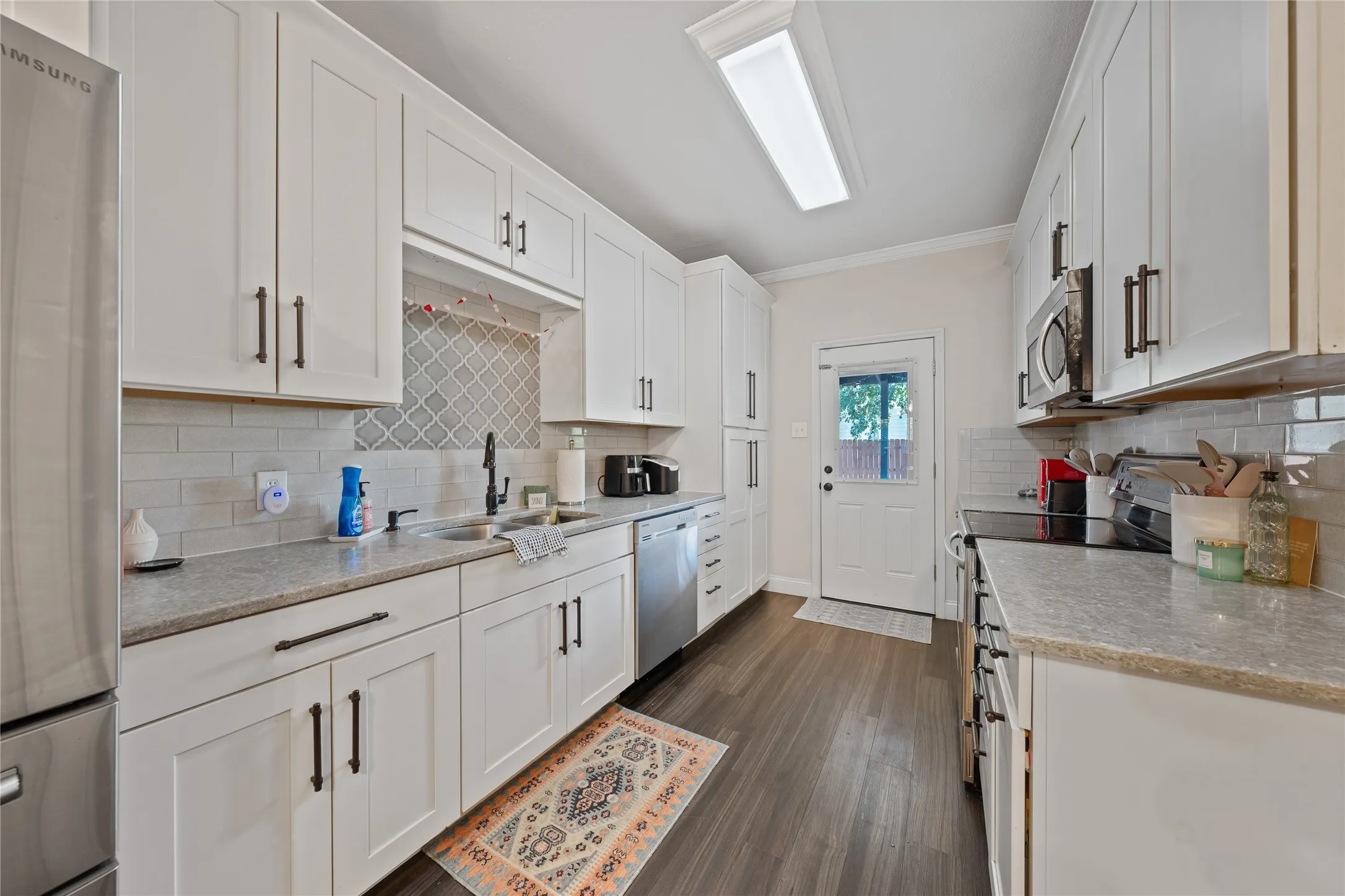 Duplex For Sale in Mc Lennan County , 1220 Wood Avenue, Waco, Texas 76706, 4 Bedroom, 4 Bathroom, Garage spaces, 0 Sqft, built in 2004, mls#21394389, Real Estate Agent in Waco, Homes For Sale in Mc Lennan county, Homes For Sale in Waco, Realtor in Waco Texas, Real Estate Brokerage Independent Realty Texas, Luminita Cordes Realtor