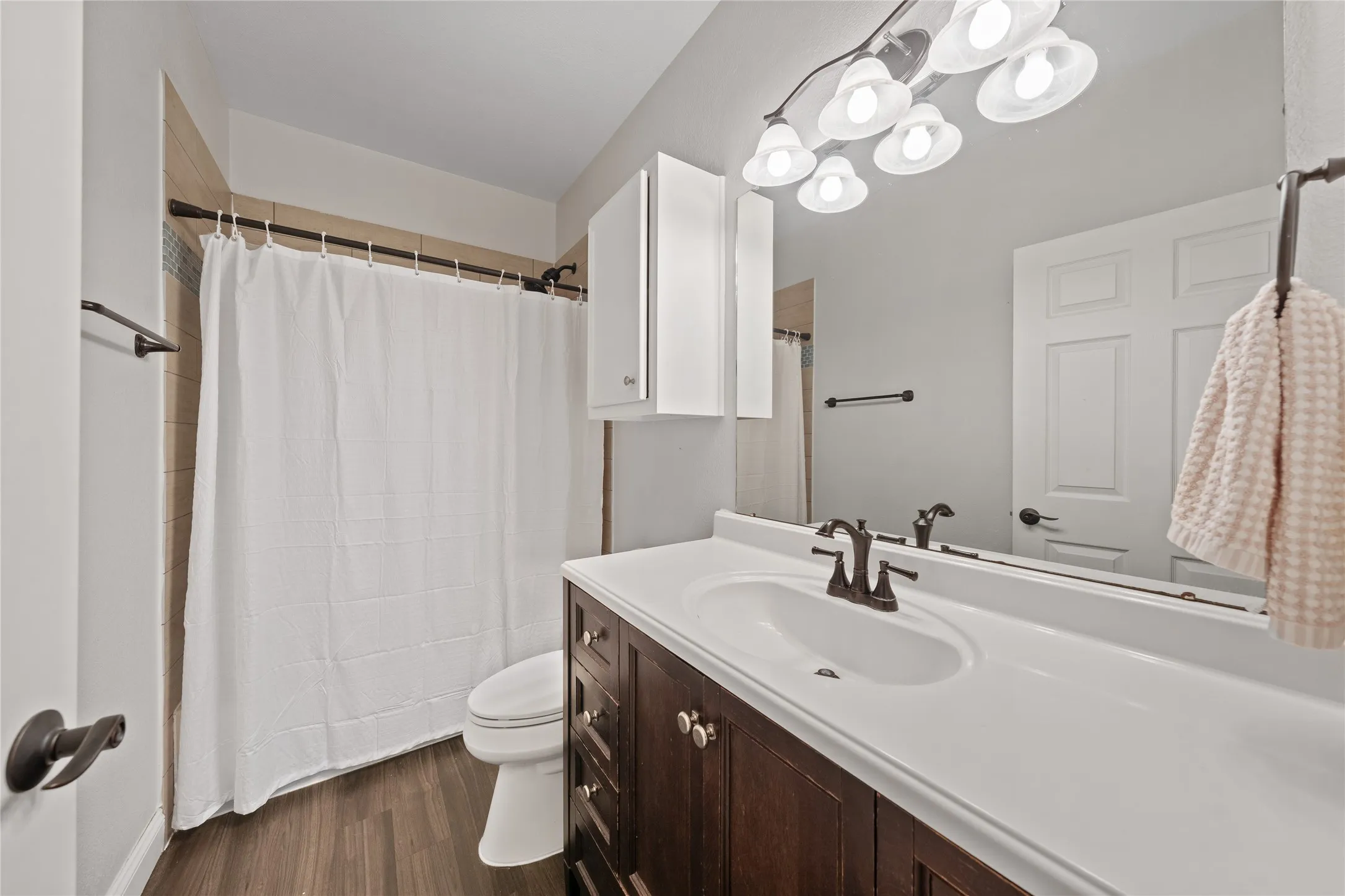 Duplex For Sale in Mc Lennan County , 1220 Wood Avenue, Waco, Texas 76706, 4 Bedroom, 4 Bathroom, Garage spaces, 0 Sqft, built in 2004, mls#21394389, Real Estate Agent in Waco, Homes For Sale in Mc Lennan county, Homes For Sale in Waco, Realtor in Waco Texas, Real Estate Brokerage Independent Realty Texas, Luminita Cordes Realtor
