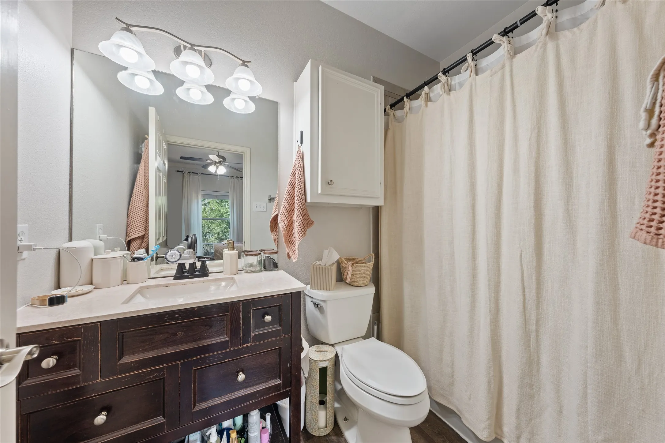 Duplex For Sale in Mc Lennan County , 1220 Wood Avenue, Waco, Texas 76706, 4 Bedroom, 4 Bathroom, Garage spaces, 0 Sqft, built in 2004, mls#21394389, Real Estate Agent in Waco, Homes For Sale in Mc Lennan county, Homes For Sale in Waco, Realtor in Waco Texas, Real Estate Brokerage Independent Realty Texas, Luminita Cordes Realtor