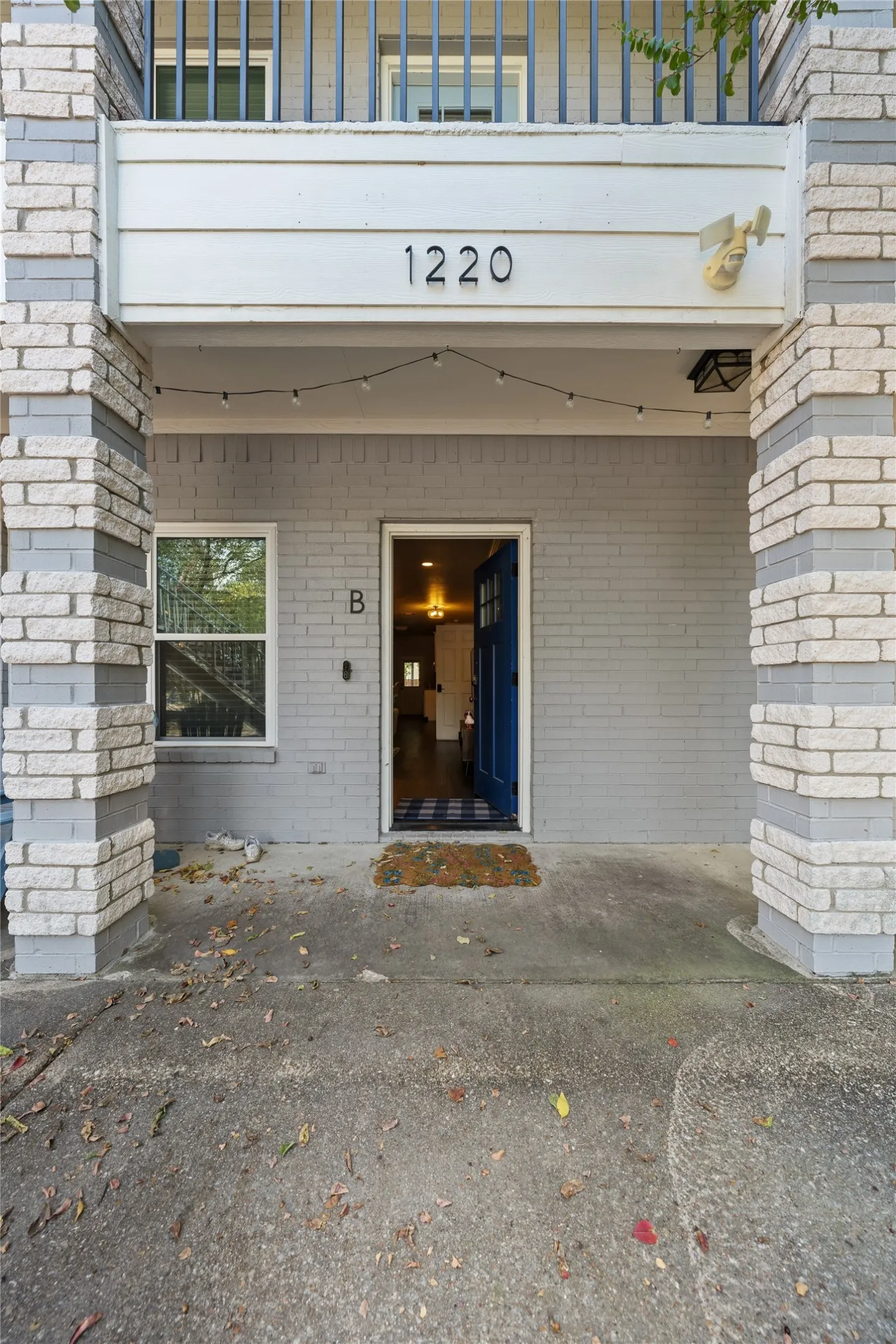 Duplex For Sale in Mc Lennan County , 1220 Wood Avenue, Waco, Texas 76706, 4 Bedroom, 4 Bathroom, Garage spaces, 0 Sqft, built in 2004, mls#21394389, Real Estate Agent in Waco, Homes For Sale in Mc Lennan county, Homes For Sale in Waco, Realtor in Waco Texas, Real Estate Brokerage Independent Realty Texas, Luminita Cordes Realtor