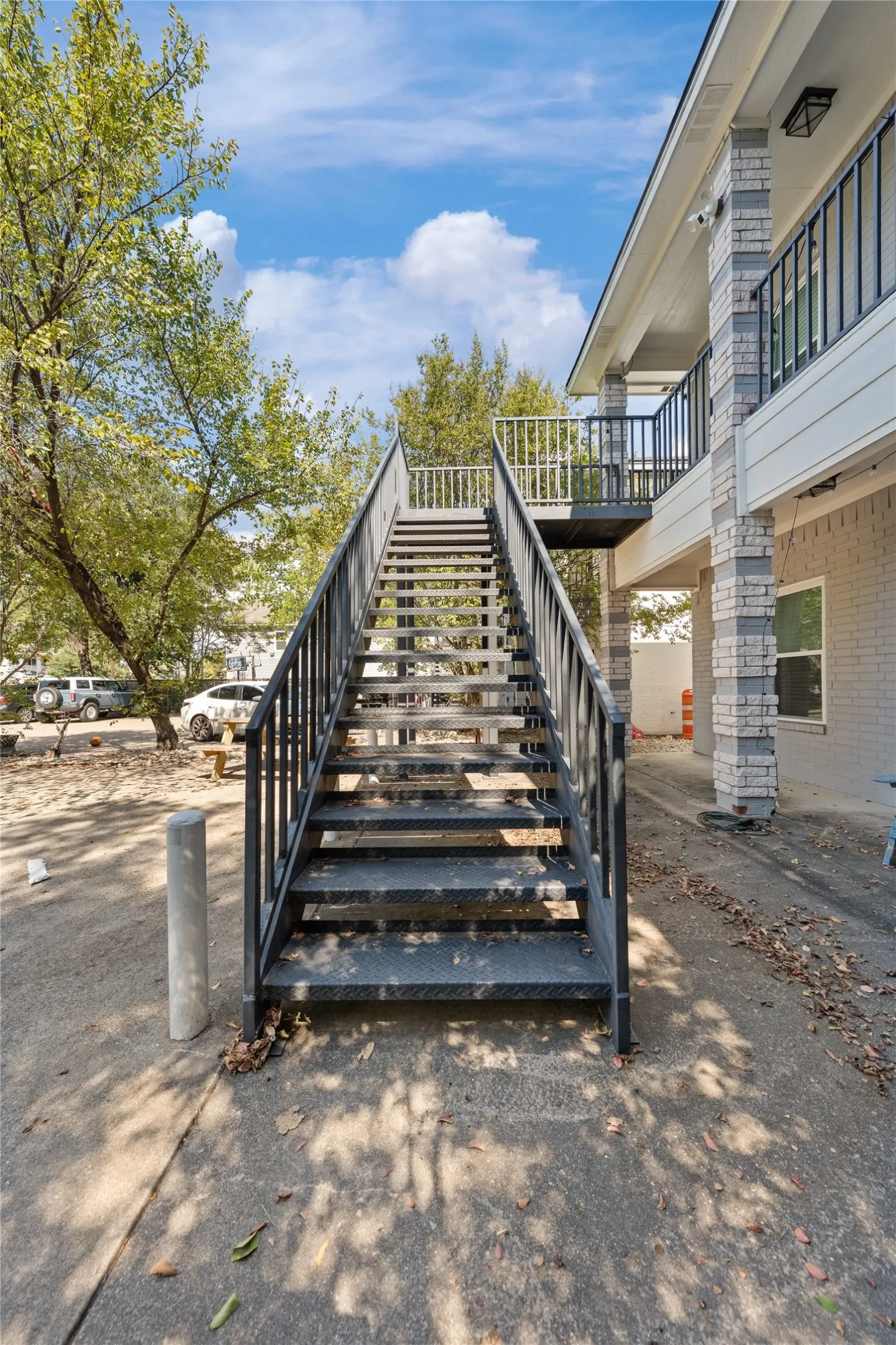 Duplex For Sale in Mc Lennan County , 1220 Wood Avenue, Waco, Texas 76706, 4 Bedroom, 4 Bathroom, Garage spaces, 0 Sqft, built in 2004, mls#21394389, Real Estate Agent in Waco, Homes For Sale in Mc Lennan county, Homes For Sale in Waco, Realtor in Waco Texas, Real Estate Brokerage Independent Realty Texas, Luminita Cordes Realtor