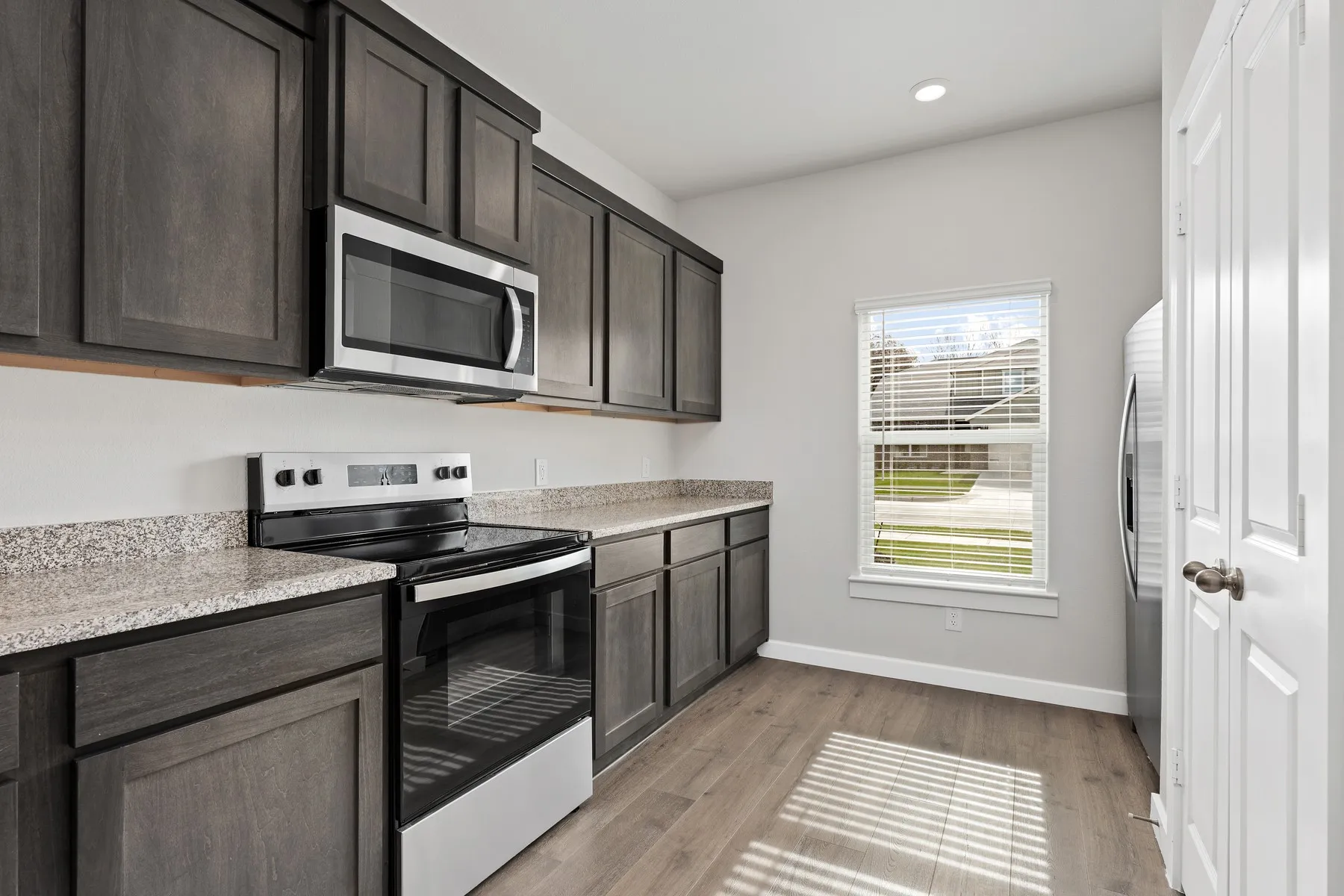 Single Family Residence For Sale in Dallas County , 1725 Paul Drive, Seagoville, Texas 75159, 5 Bedroom, 3 Bathroom, 2 Garage spaces, 2,733 Sqft, built in 2026, mls#21396458, Real Estate Agent in Seagoville, Homes For Sale in Dallas county, Homes For Sale in Seagoville, Realtor in Seagoville Texas, Real Estate Brokerage Independent Realty Texas, Luminita Cordes Realtor