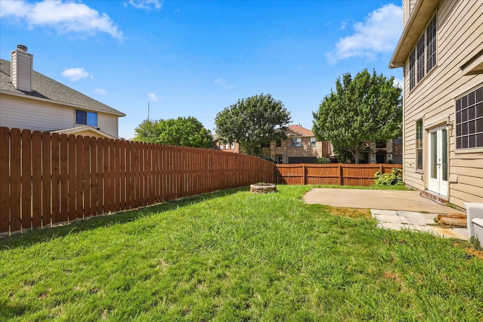 Single Family Residence For Rent in Collin County , 5813 Touchstone Drive, Mc Kinney, Texas 75070, 3 Bedroom, 3 Bathroom, 2 Garage spaces, 2,356 Sqft, built in 2005, mls#21392658, Real Estate Agent in Mc Kinney, Homes For Rent in Collin county, Homes For Rent in Mc Kinney, Realtor in Mc Kinney Texas, Real Estate Brokerage Independent Realty Texas, Luminita Cordes Realtor
