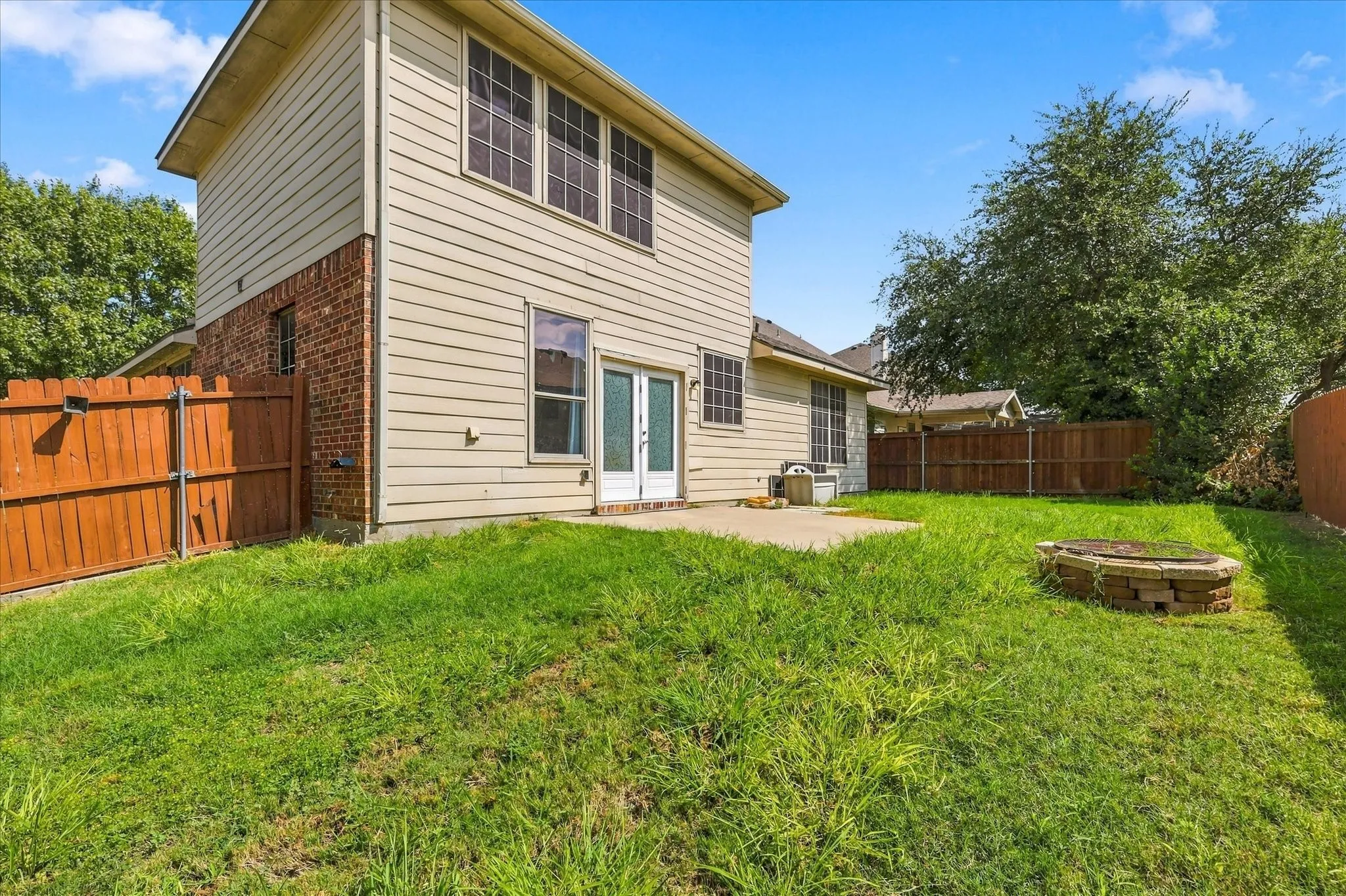 Single Family Residence For Rent in Collin County , 5813 Touchstone Drive, Mc Kinney, Texas 75070, 3 Bedroom, 3 Bathroom, 2 Garage spaces, 2,356 Sqft, built in 2005, mls#21392658, Real Estate Agent in Mc Kinney, Homes For Rent in Collin county, Homes For Rent in Mc Kinney, Realtor in Mc Kinney Texas, Real Estate Brokerage Independent Realty Texas, Luminita Cordes Realtor