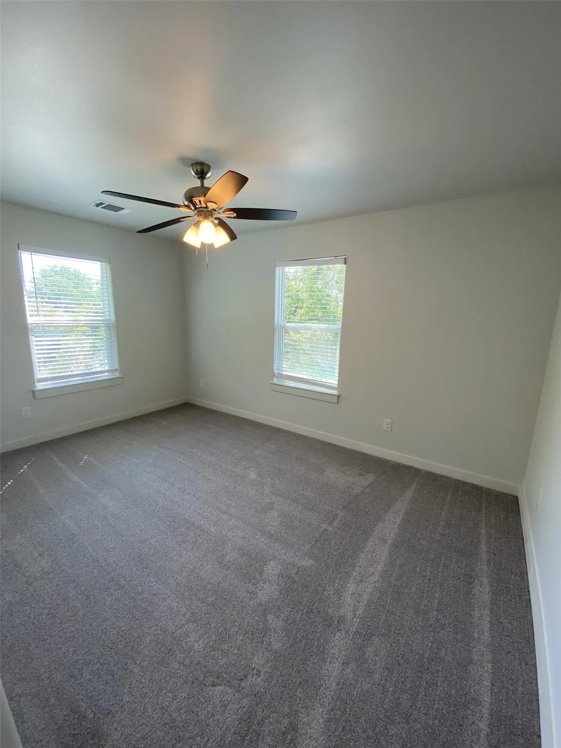 Duplex For Rent in Grayson County , 505 W Walker Street 101, Denison, Texas 75020, 3 Bedroom, 3 Bathroom, 1 Garage spaces, 1,422 Sqft, built in 2023, mls#21396463, Real Estate Agent in Denison, Homes For Rent in Grayson county, Homes For Rent in Denison, Realtor in Denison Texas, Real Estate Brokerage Independent Realty Texas, Luminita Cordes Realtor