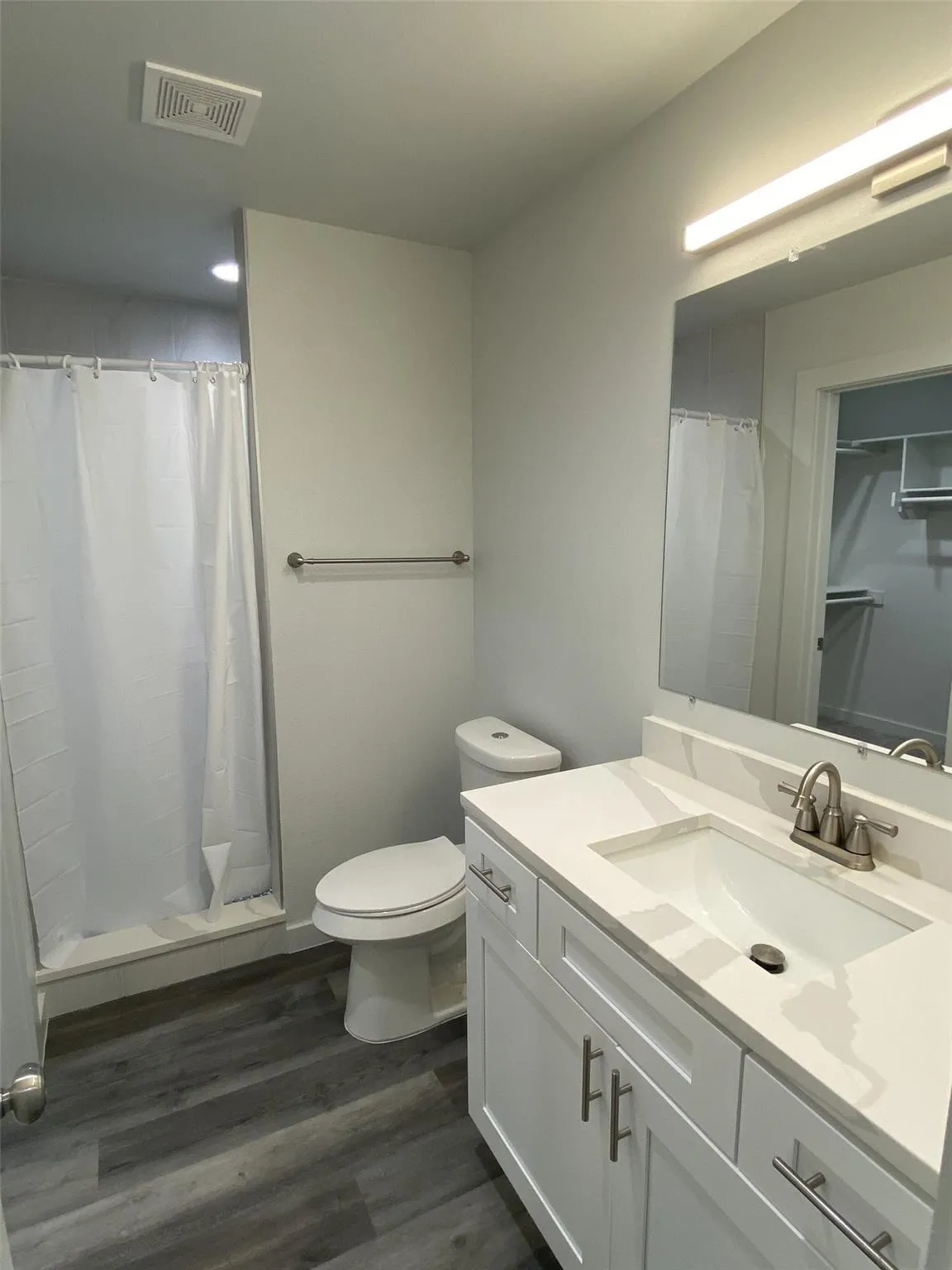 Duplex For Rent in Grayson County , 505 W Walker Street 101, Denison, Texas 75020, 3 Bedroom, 3 Bathroom, 1 Garage spaces, 1,422 Sqft, built in 2023, mls#21396463, Real Estate Agent in Denison, Homes For Rent in Grayson county, Homes For Rent in Denison, Realtor in Denison Texas, Real Estate Brokerage Independent Realty Texas, Luminita Cordes Realtor