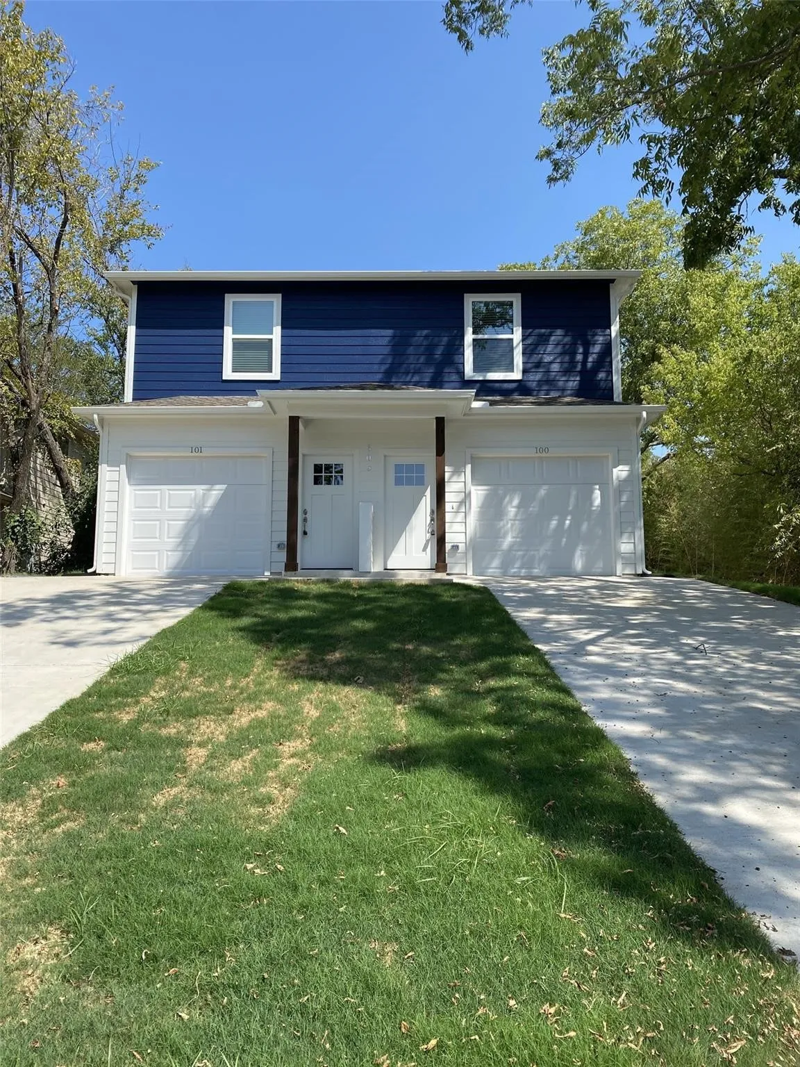 Duplex For Rent