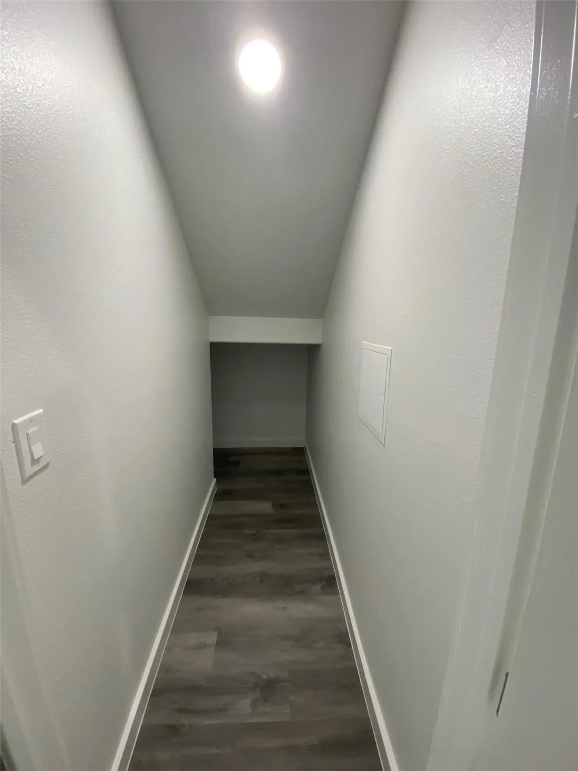 Duplex For Rent in Grayson County , 505 W Walker Street 101, Denison, Texas 75020, 3 Bedroom, 3 Bathroom, 1 Garage spaces, 1,422 Sqft, built in 2023, mls#21396463, Real Estate Agent in Denison, Homes For Rent in Grayson county, Homes For Rent in Denison, Realtor in Denison Texas, Real Estate Brokerage Independent Realty Texas, Luminita Cordes Realtor