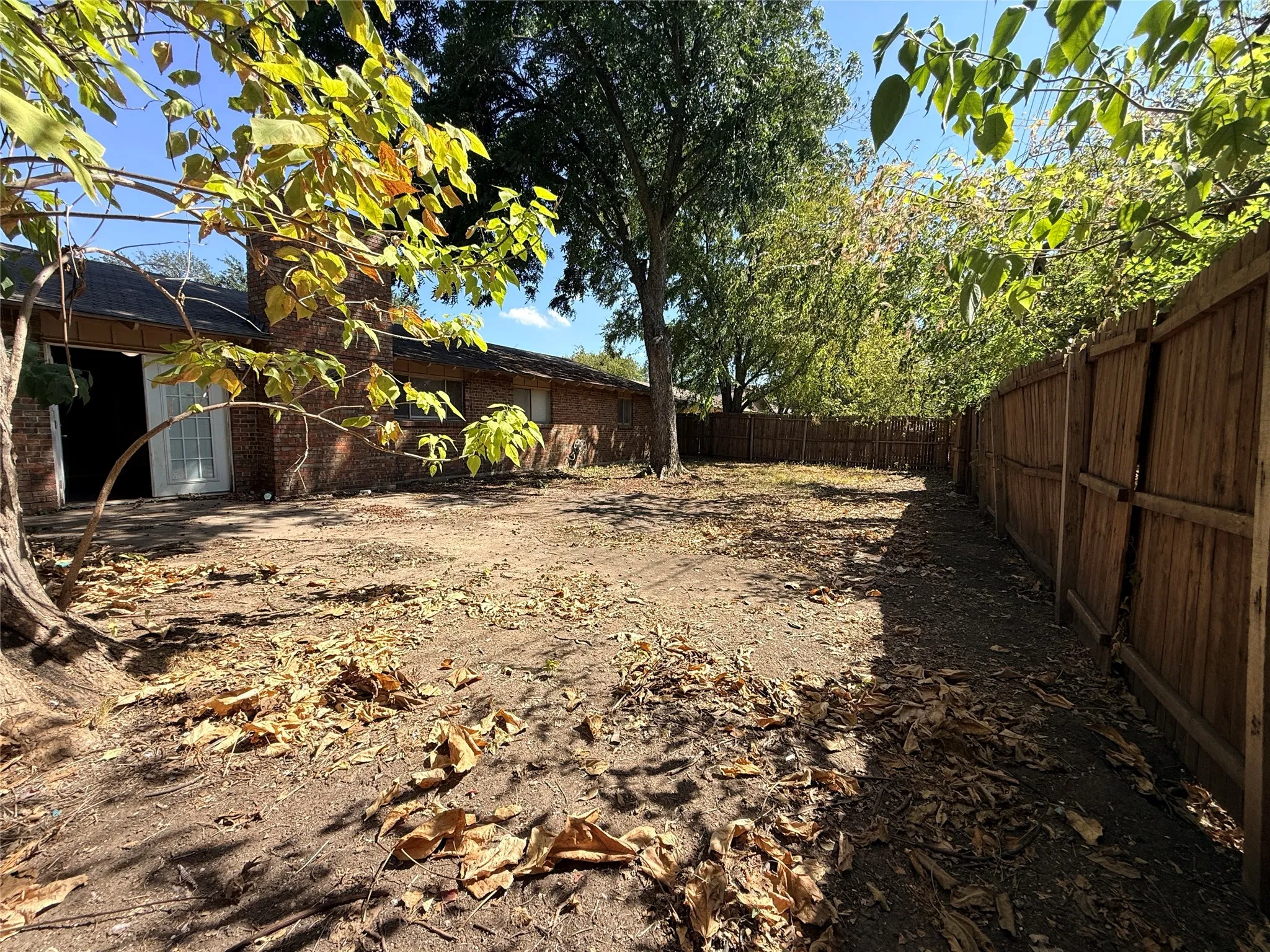 Single Family Residence For Rent in Denton County , 1225 Cordell Street, Denton, Texas 76201, 4 Bedroom, 2 Bathroom, 2 Garage spaces, 1,509 Sqft, built in 1978, mls#21396471, Real Estate Agent in Denton, Homes For Rent in Denton county, Homes For Rent in Denton, Realtor in Denton Texas, Real Estate Brokerage Independent Realty Texas, Luminita Cordes Realtor