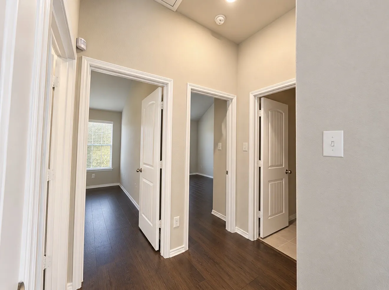 Single Family Residence For Sale in Parker County , 100 Gardenia Drive, Azle, Texas 76020, 3 Bedroom, 2 Bathroom, 2 Garage spaces, 1,846 Sqft, built in 2021, mls#21395986, Real Estate Agent in Azle, Homes For Sale in Parker county, Homes For Sale in Azle, Realtor in Azle Texas, Real Estate Brokerage Independent Realty Texas, Luminita Cordes Realtor